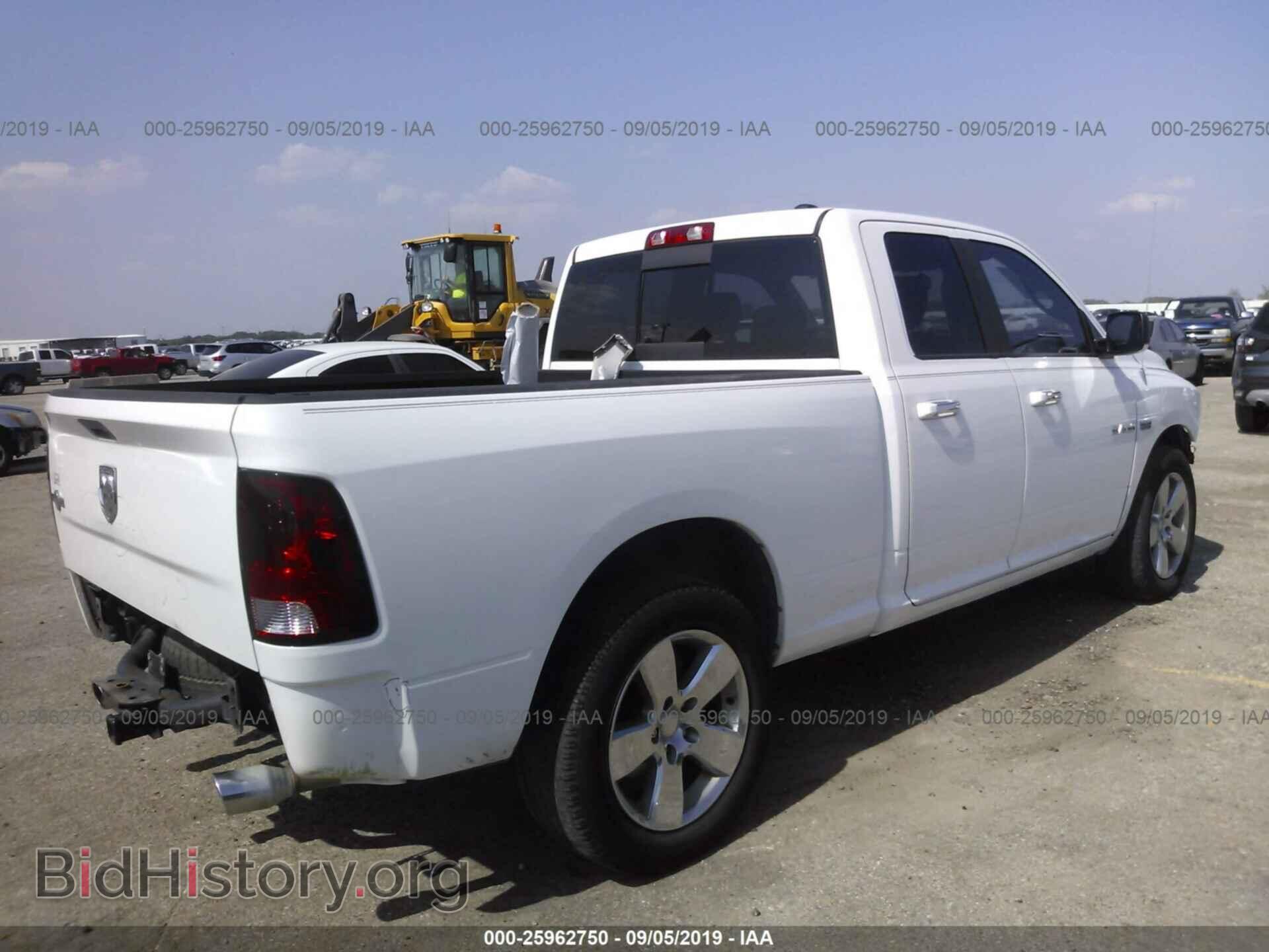 2010 DODGE RAM 1500 - VIN: 1D7RB1GT4AS147683 - Photo 4