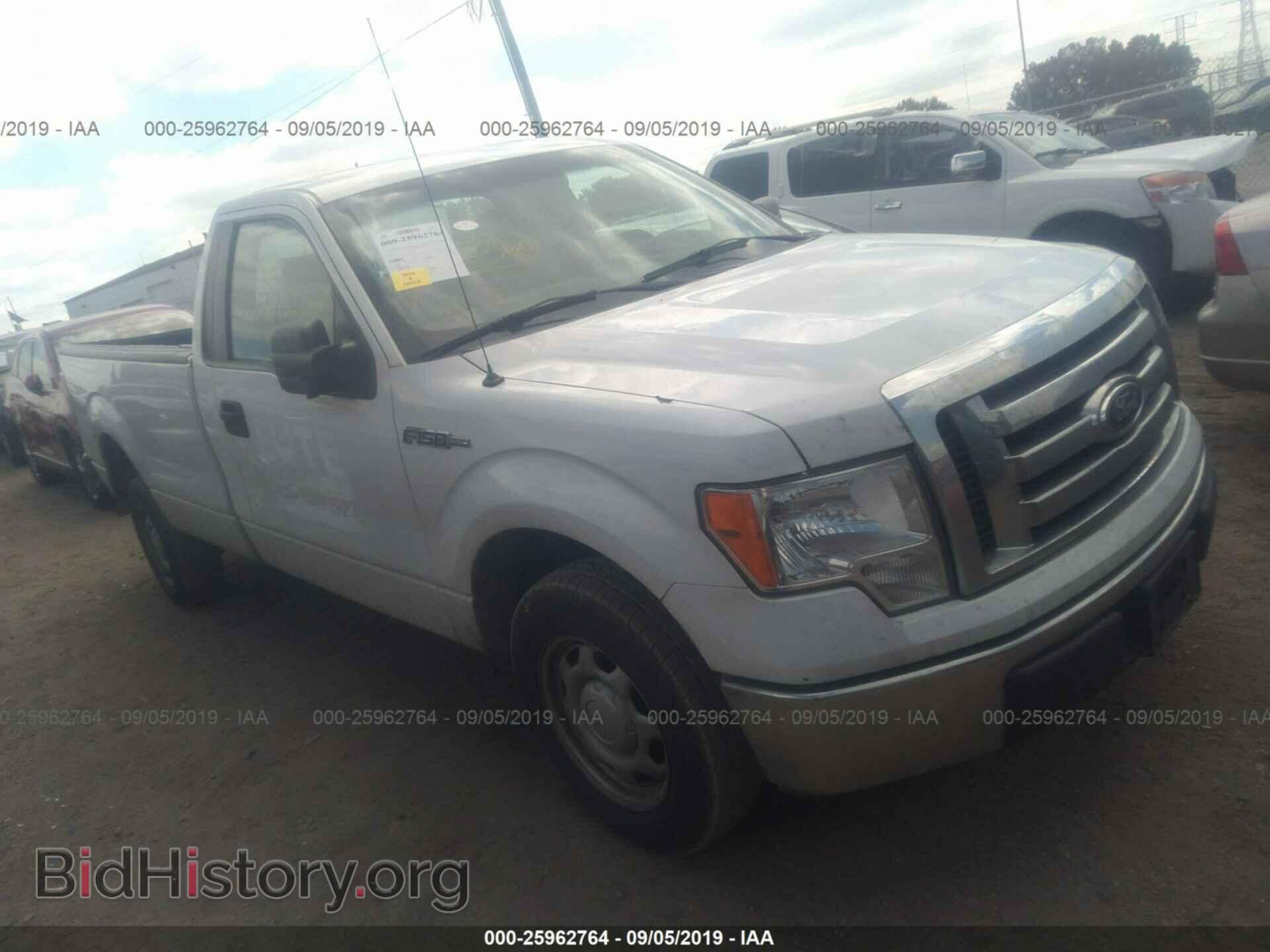 Фотография 1FTNF1CF3CKD39936 - FORD F150 2012