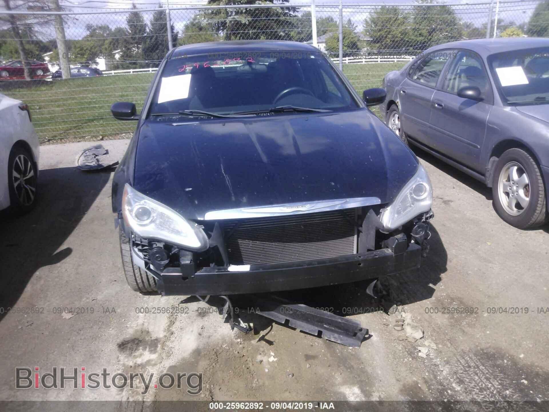 2013 CHRYSLER 200 - VIN: 1C3CCBBB1DN764595 - Фото 6