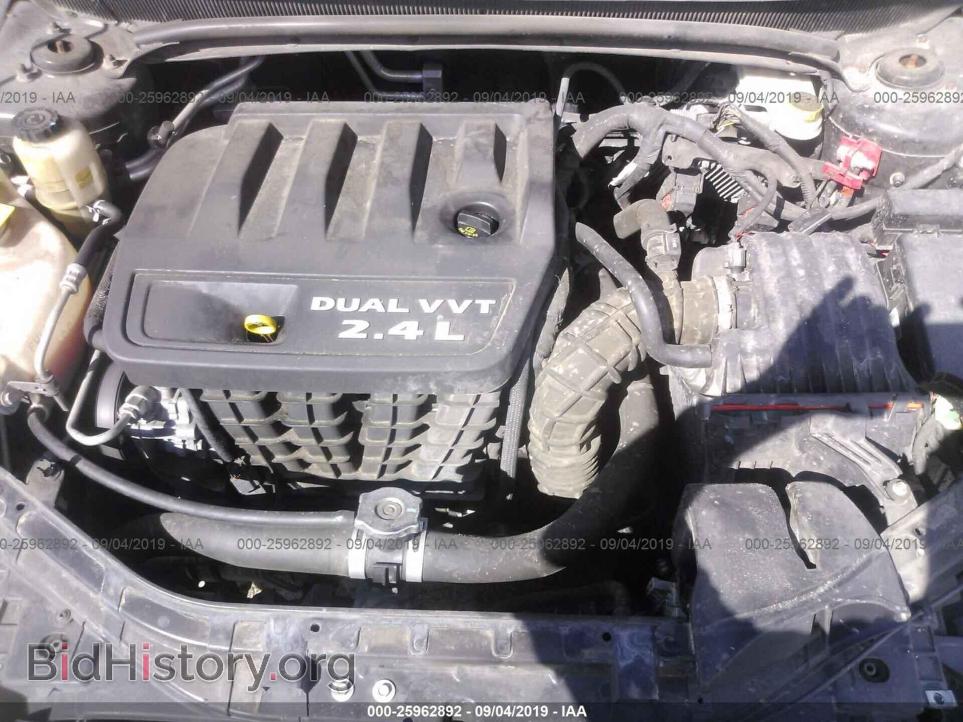 2013 CHRYSLER 200 - VIN: 1C3CCBBB1DN764595 - Фото 10