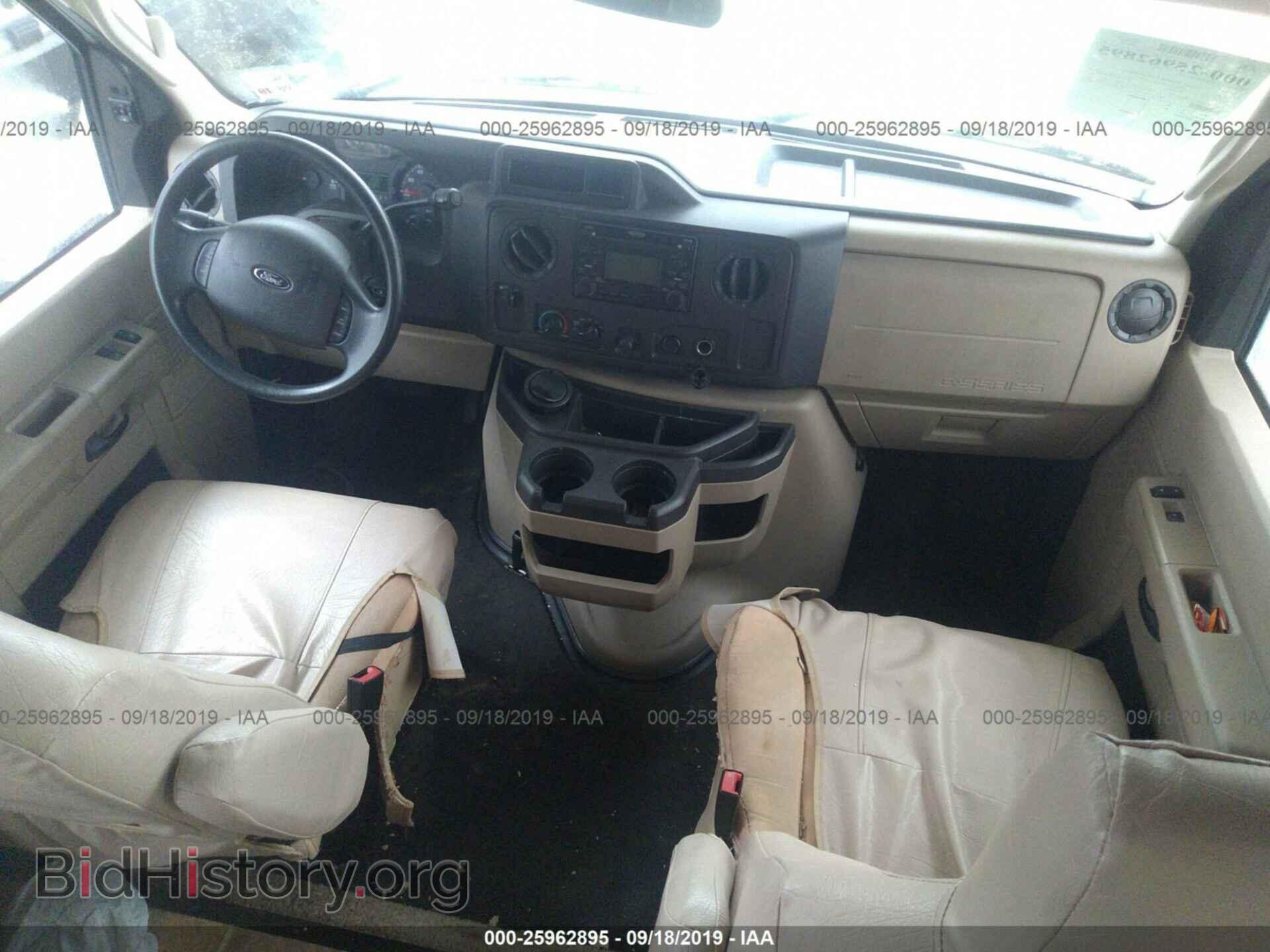 2011 FORD ECONOLINE - VIN: 1FDXE4FS3BDA14630 - Фото 5