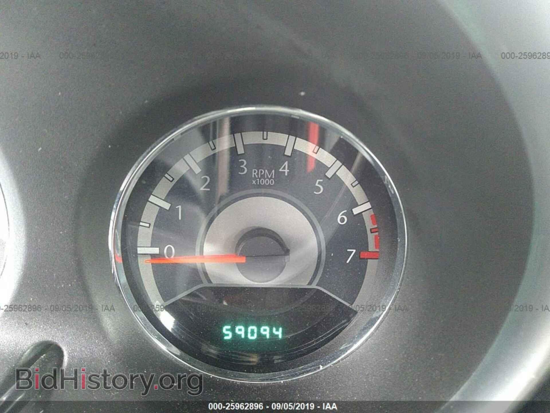 2011 CHRYSLER 200 - VIN: 1C3BC2EG6BN617396 - Фото 7
