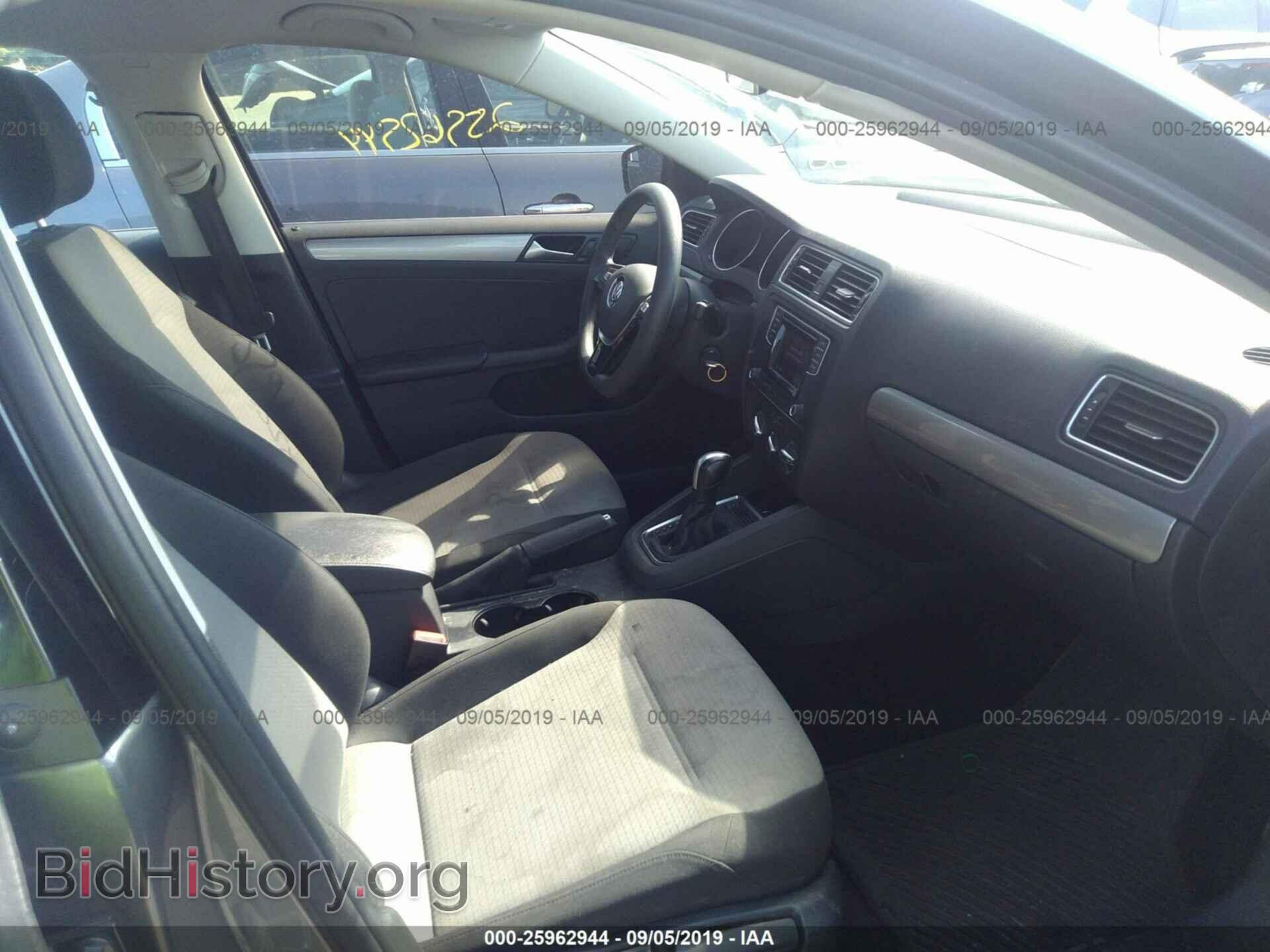 2017 VOLKSWAGEN JETTA - VIN: 3VW2B7AJ5HM297694 - Фото 5
