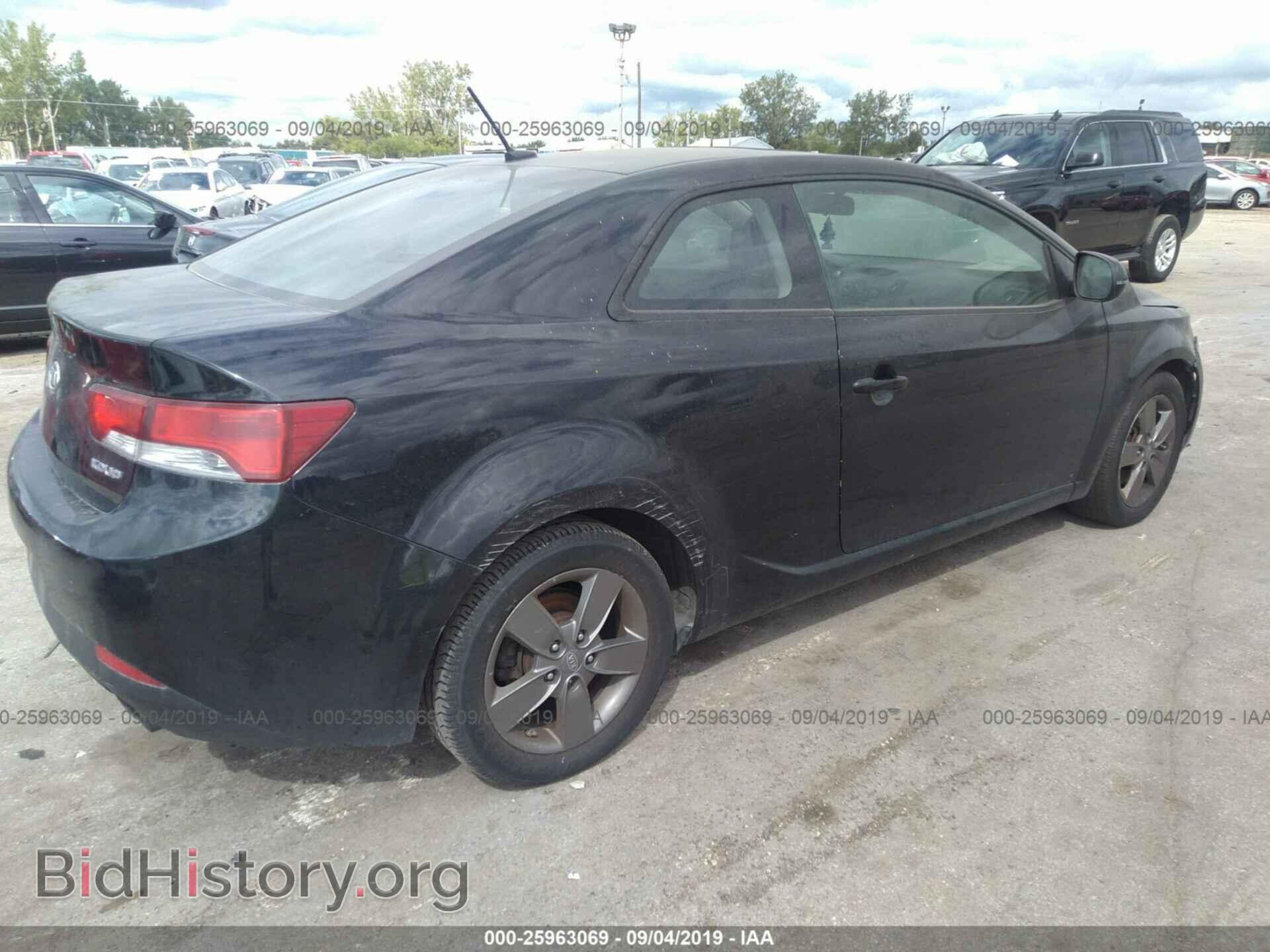 2011 KIA FORTE - VIN: KNAFU6A29B5348402 - Фото 4