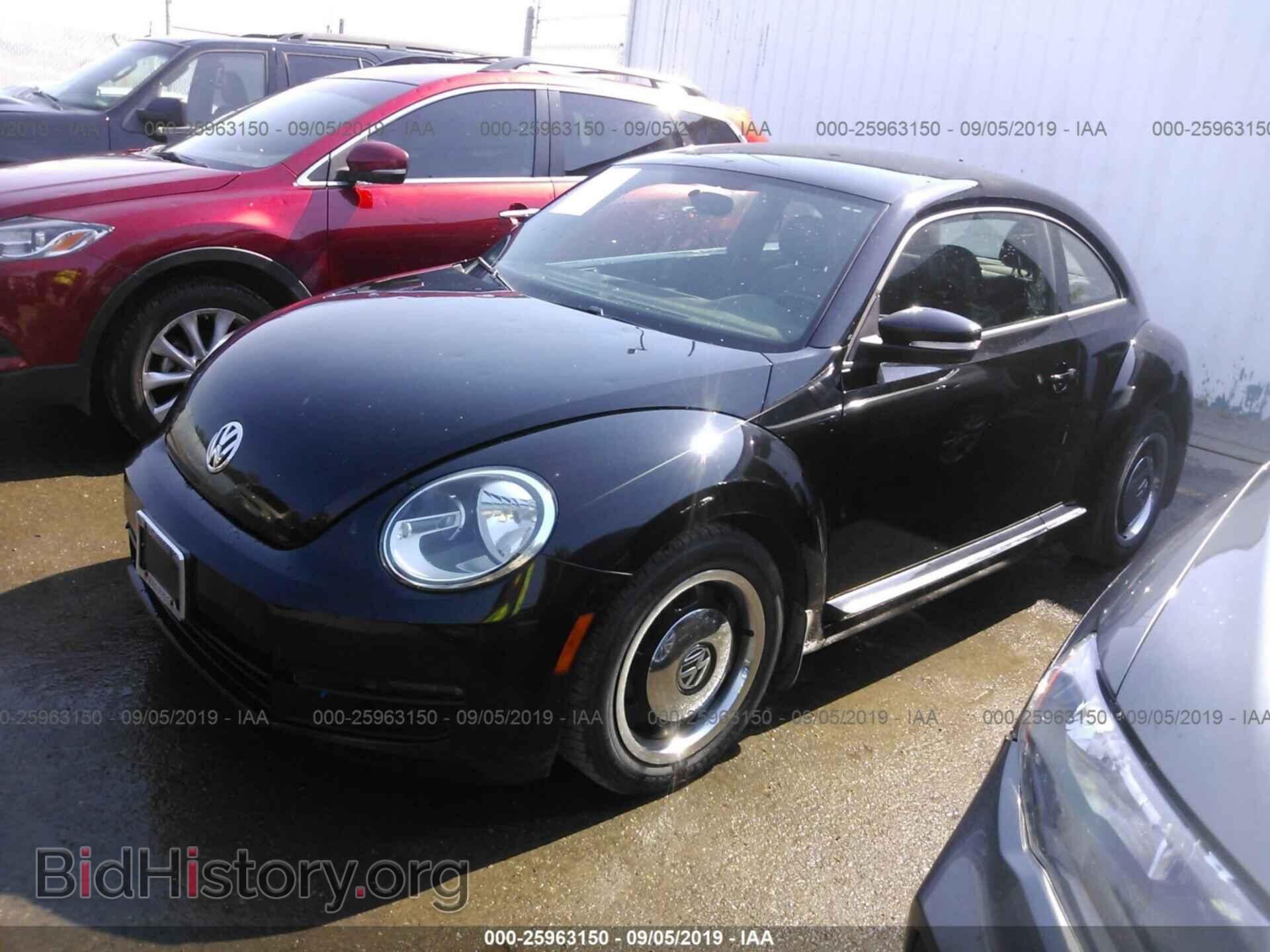 2012 VOLKSWAGEN BEETLE - VIN: 3VWJP7AT3CM639800 - Фото 2