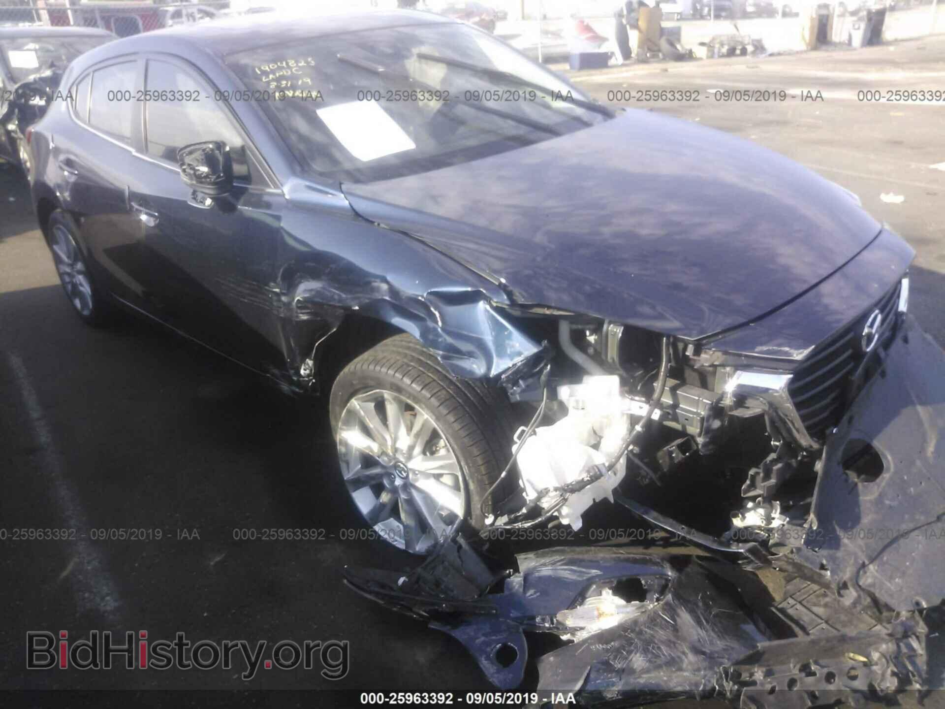 Фотография 3MZBN1L30HM150847 - MAZDA 3 2017