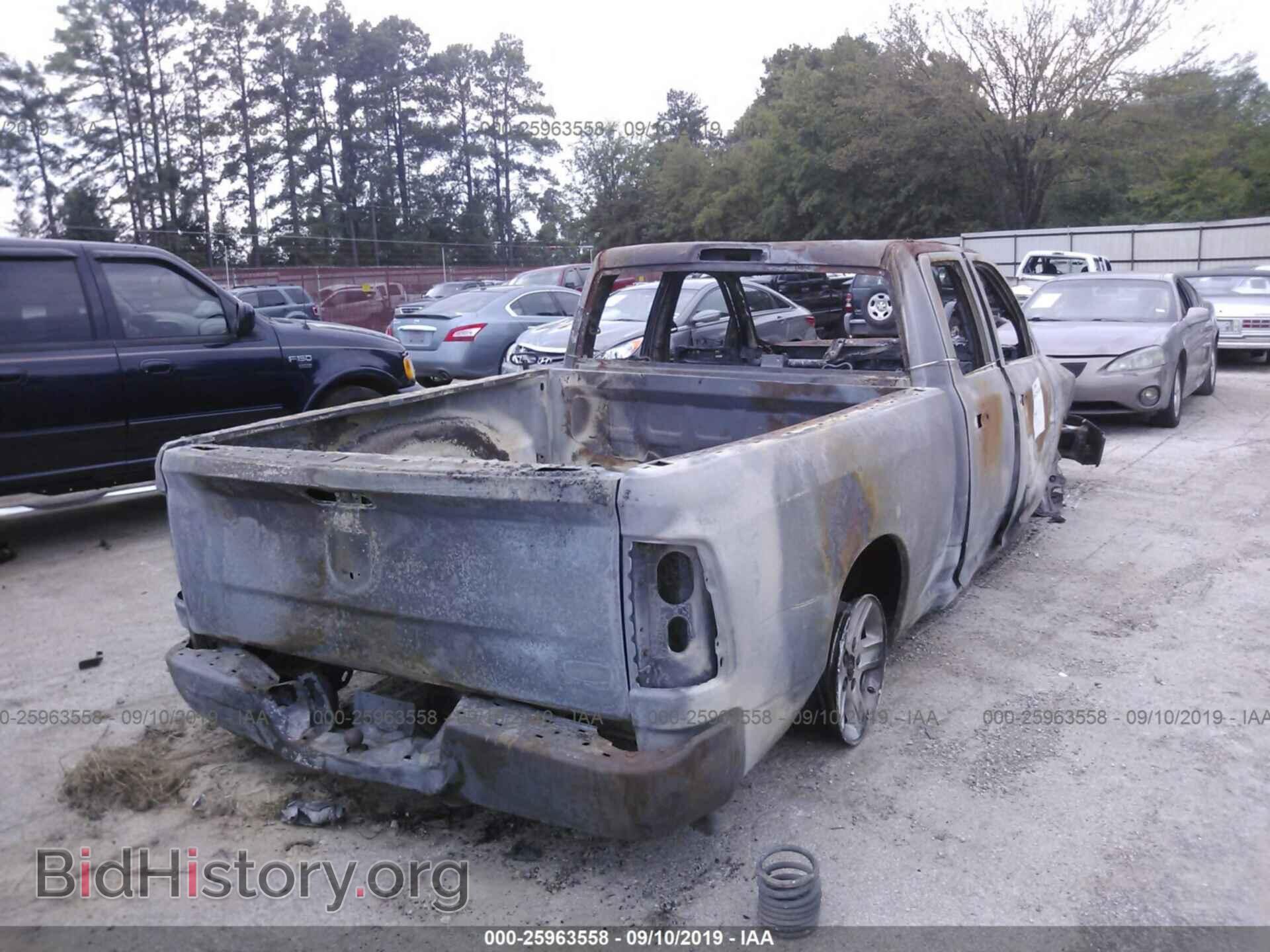 2009 DODGE RAM 1500 - VIN: 1D3HB18P89S761047 - Фото 4