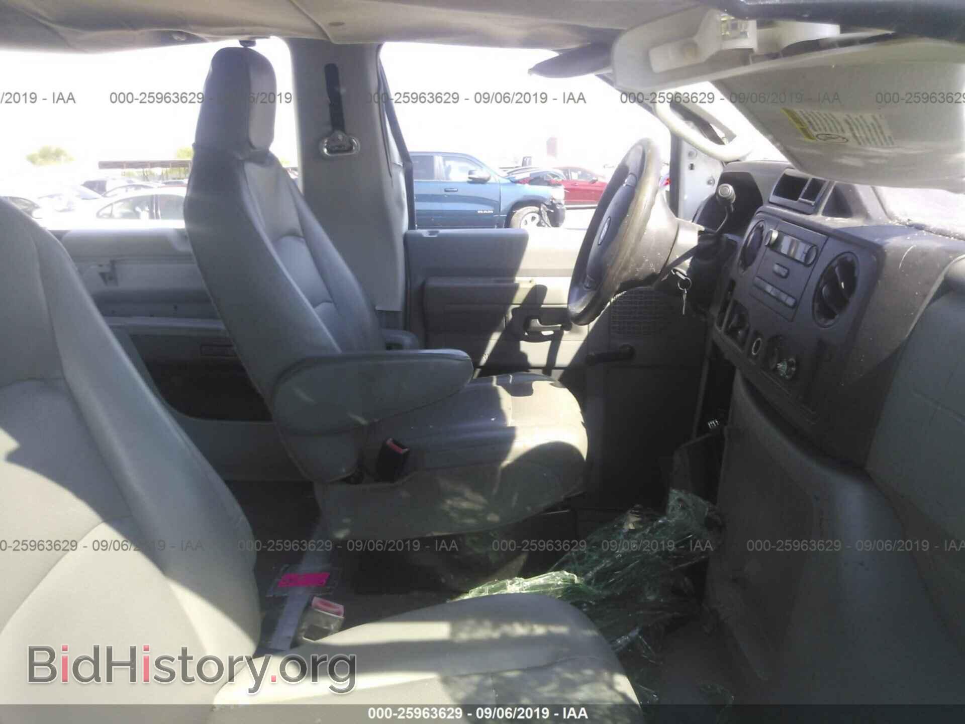 2011 FORD ECONOLINE - VIN: 1FBSS3BL5BDB30786 - Фото 5