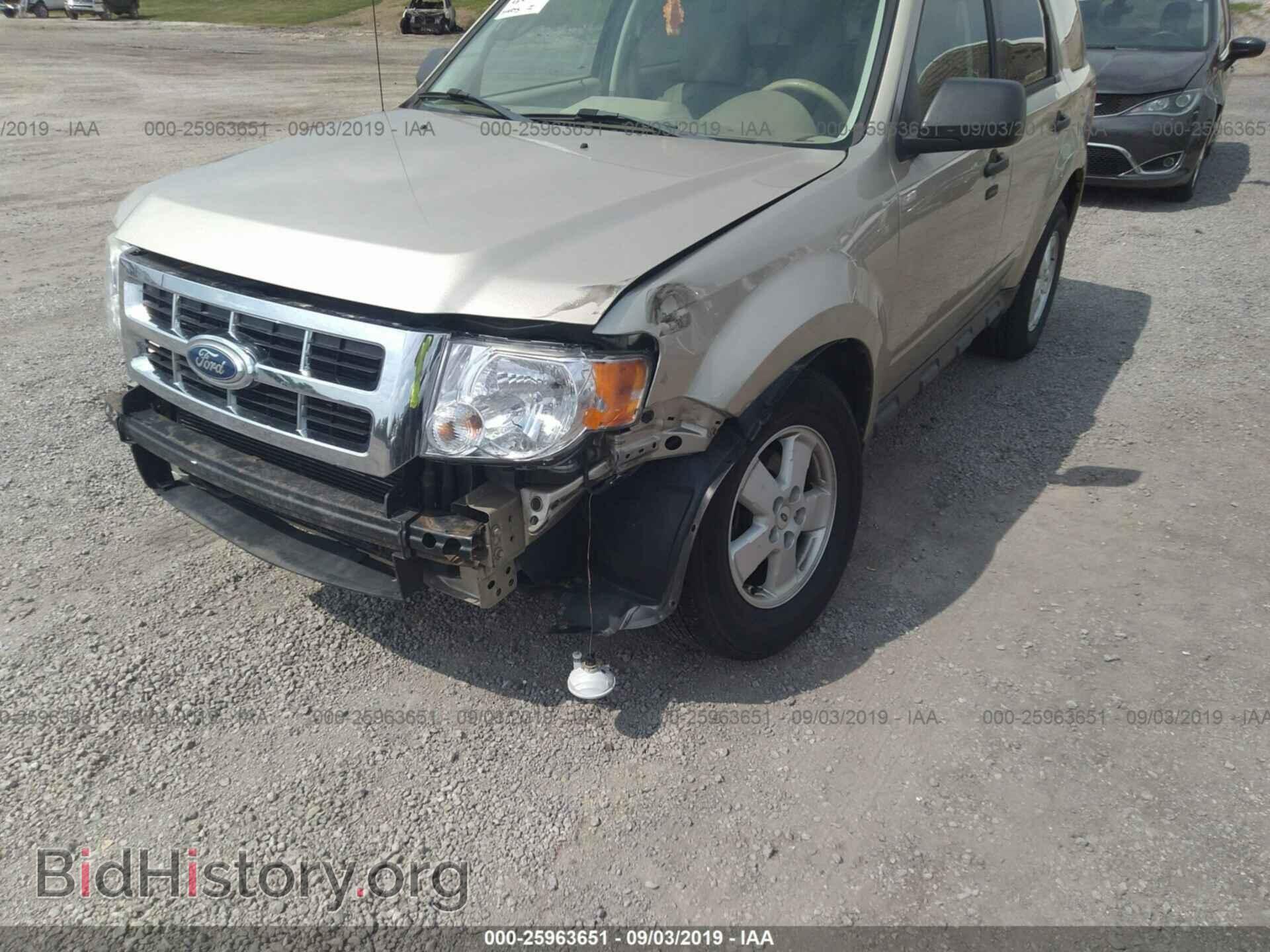 2011 FORD ESCAPE - VIN: 1FMCU9DG1BKA68453 - Фото 6