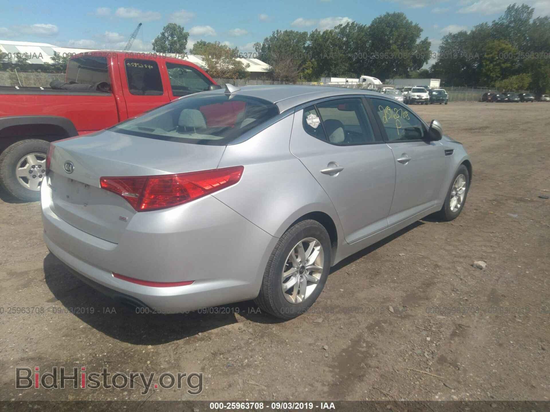 2011 KIA OPTIMA - VIN: KNAGM4A75B5187437 - Фото 4