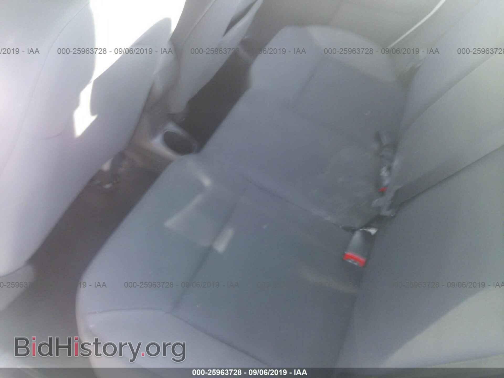 2010 FORD FOCUS - VIN: 1FAHP3GN1AW237828 - Фото 8