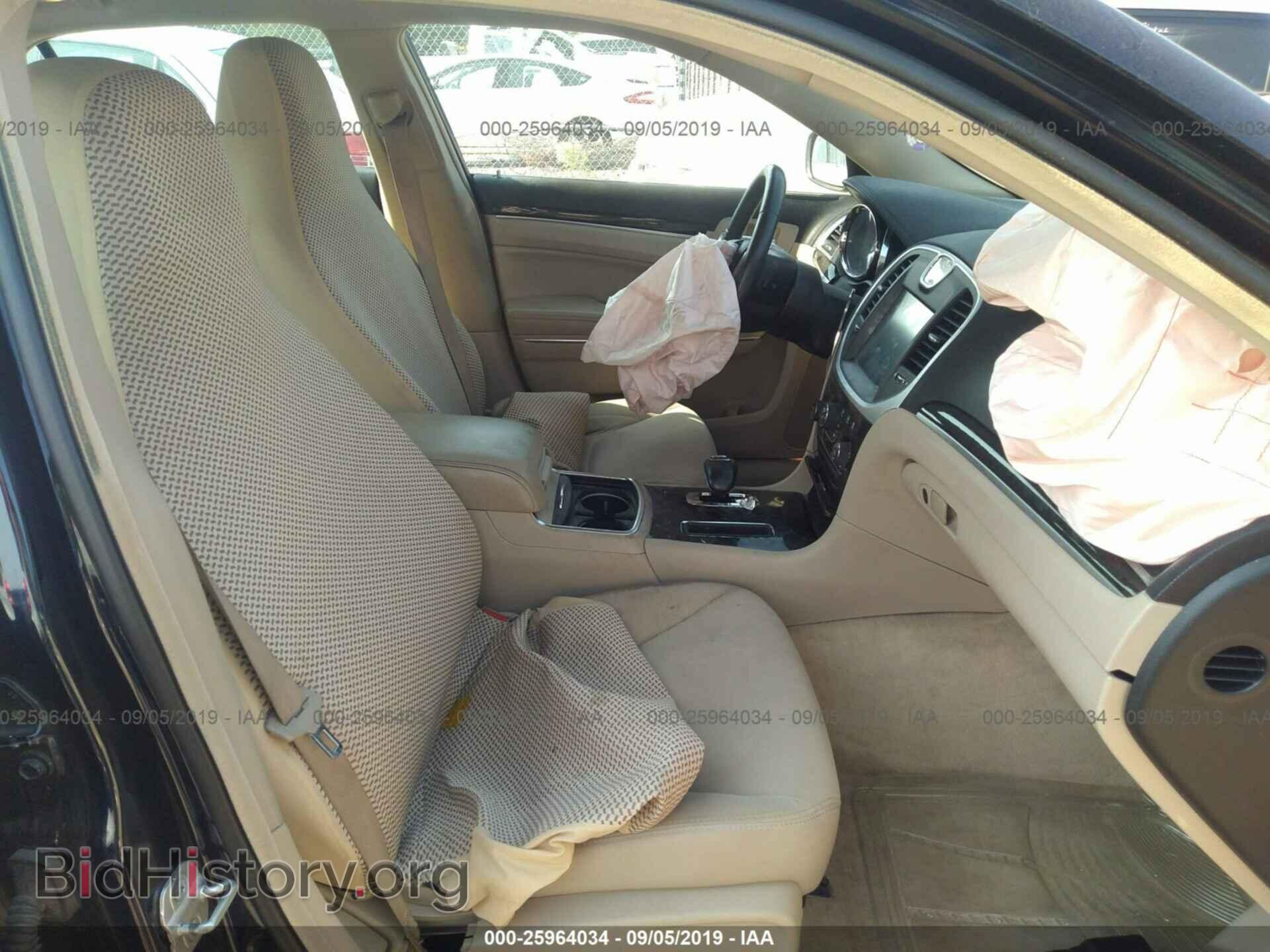 2012 CHRYSLER 300 - VIN: 2C3CCAAG3CH165728 - Photo 5