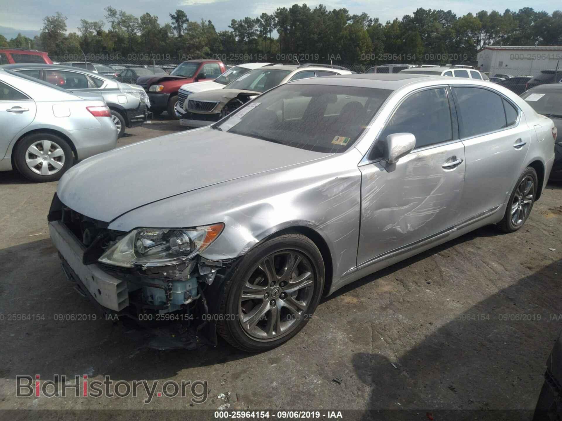 2009 LEXUS LS - VIN: JTHDL46F095000493 - Фото 6