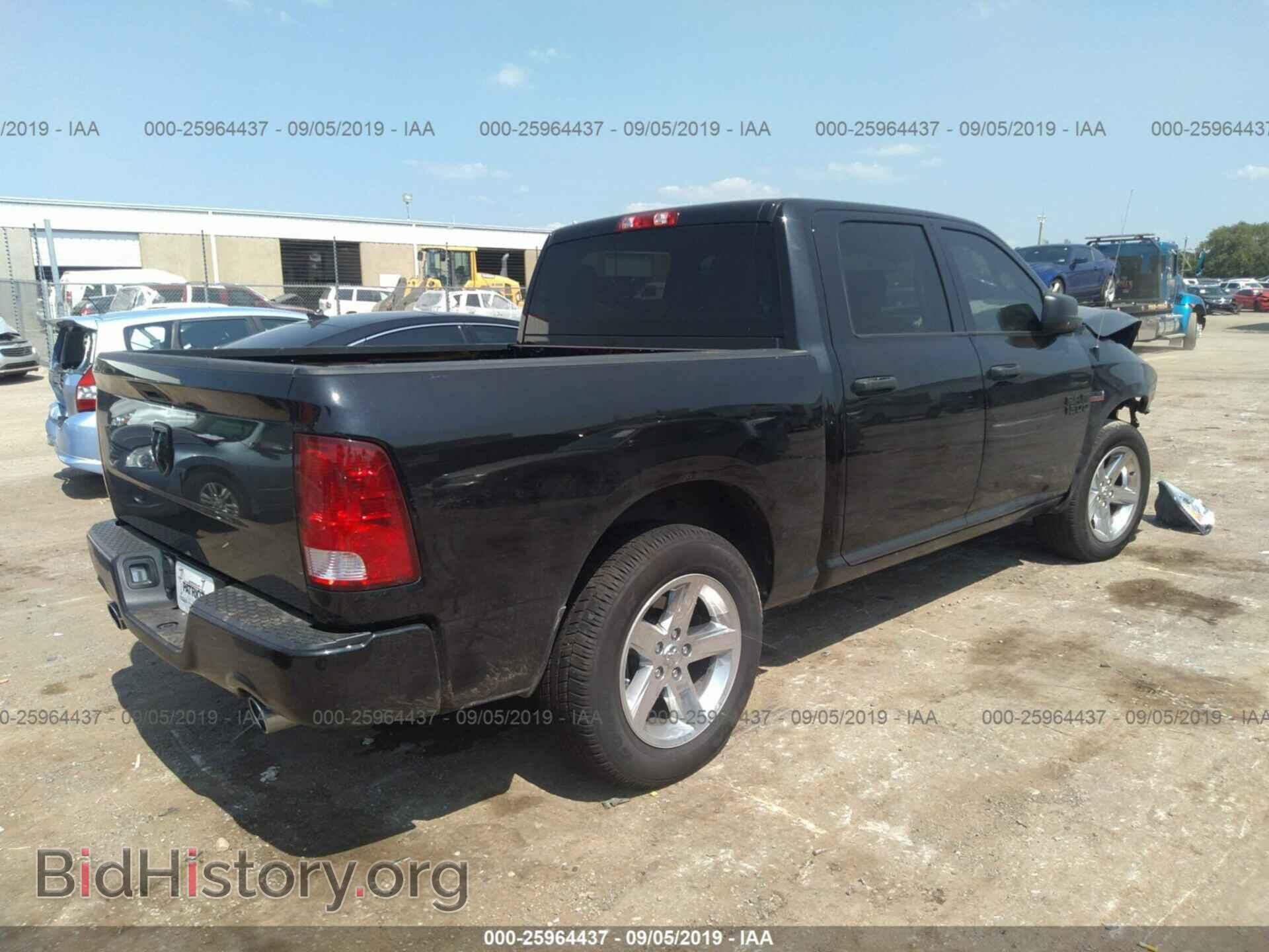 2017 RAM 1500 - VIN: 3C6RR6KT4HG754010 - Фото 4