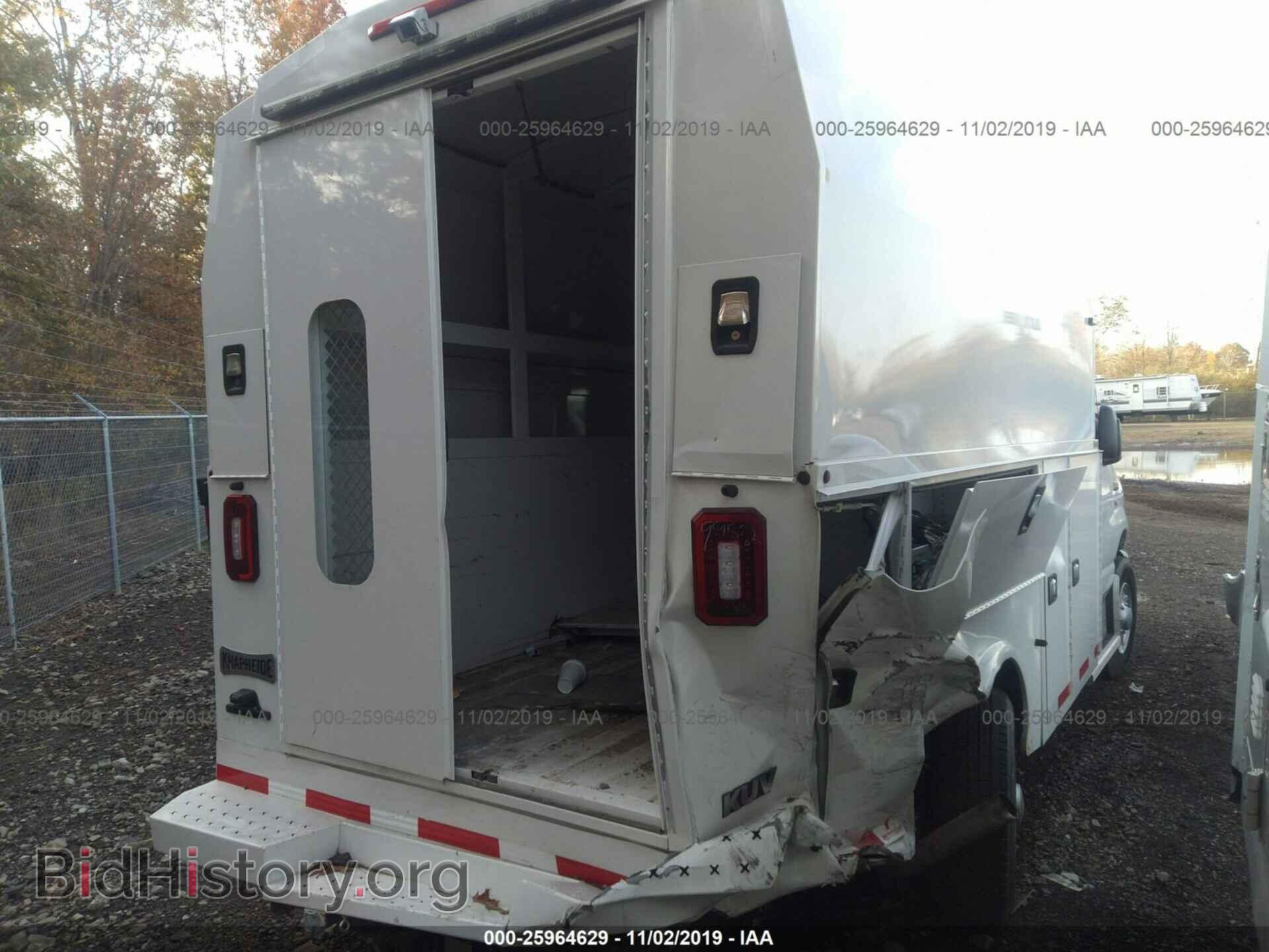 2018 FORD ECONOLINE - VIN: 1FDWE3F6XJDC19952 - Фото 4