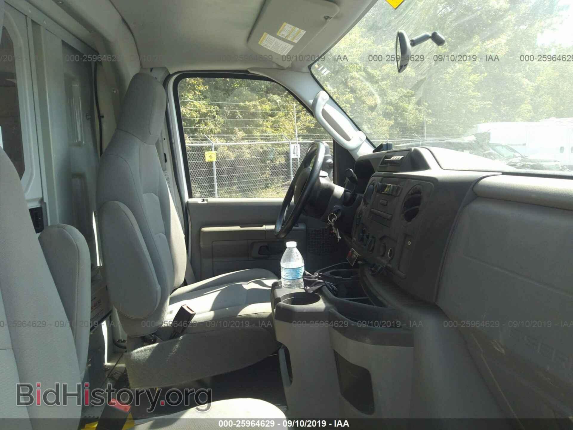 2018 FORD ECONOLINE - VIN: 1FDWE3F6XJDC19952 - Фото 5