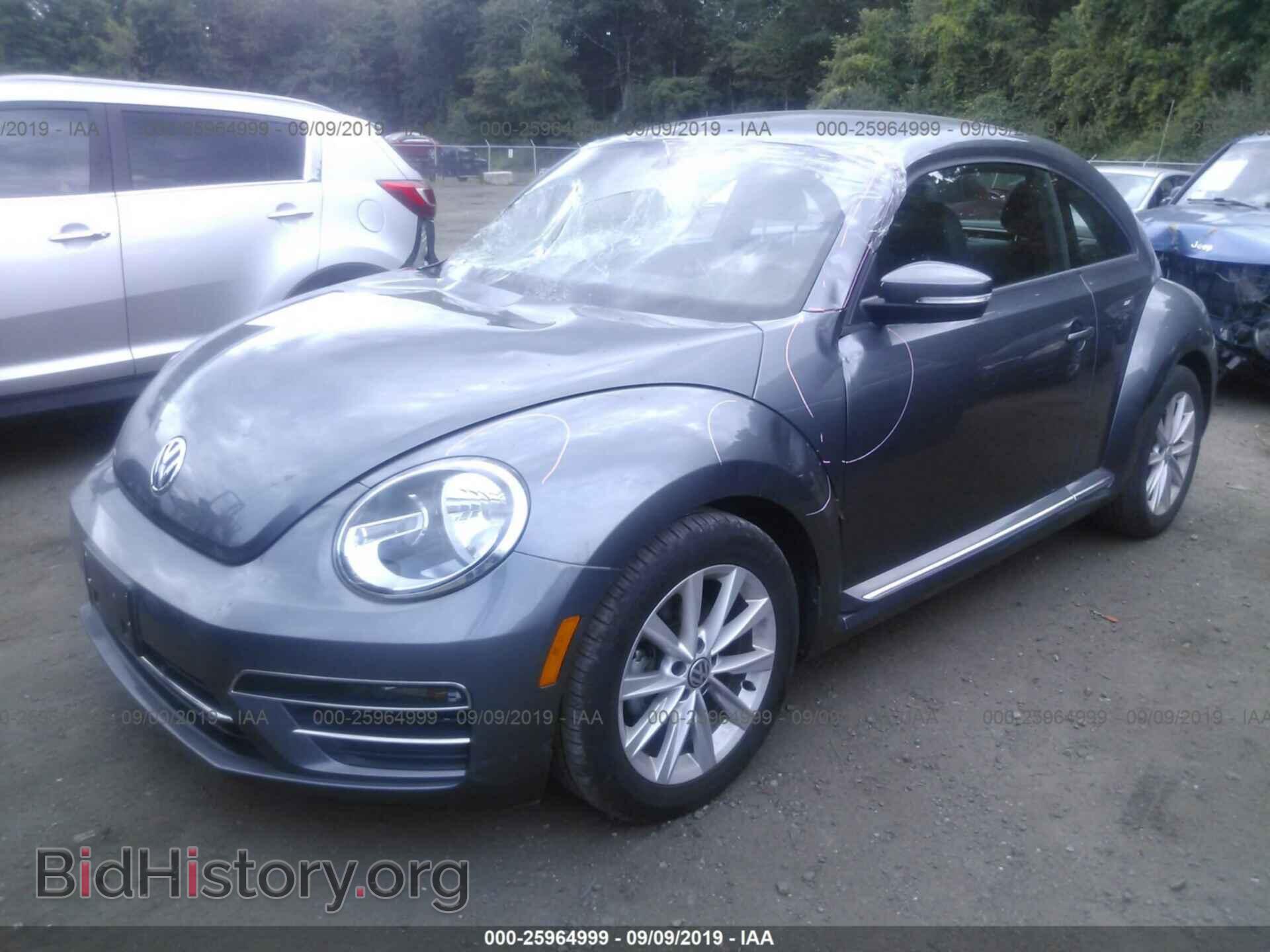 2017 VOLKSWAGEN BEETLE - VIN: 3VWJ17AT7HM617646 - Фото 2