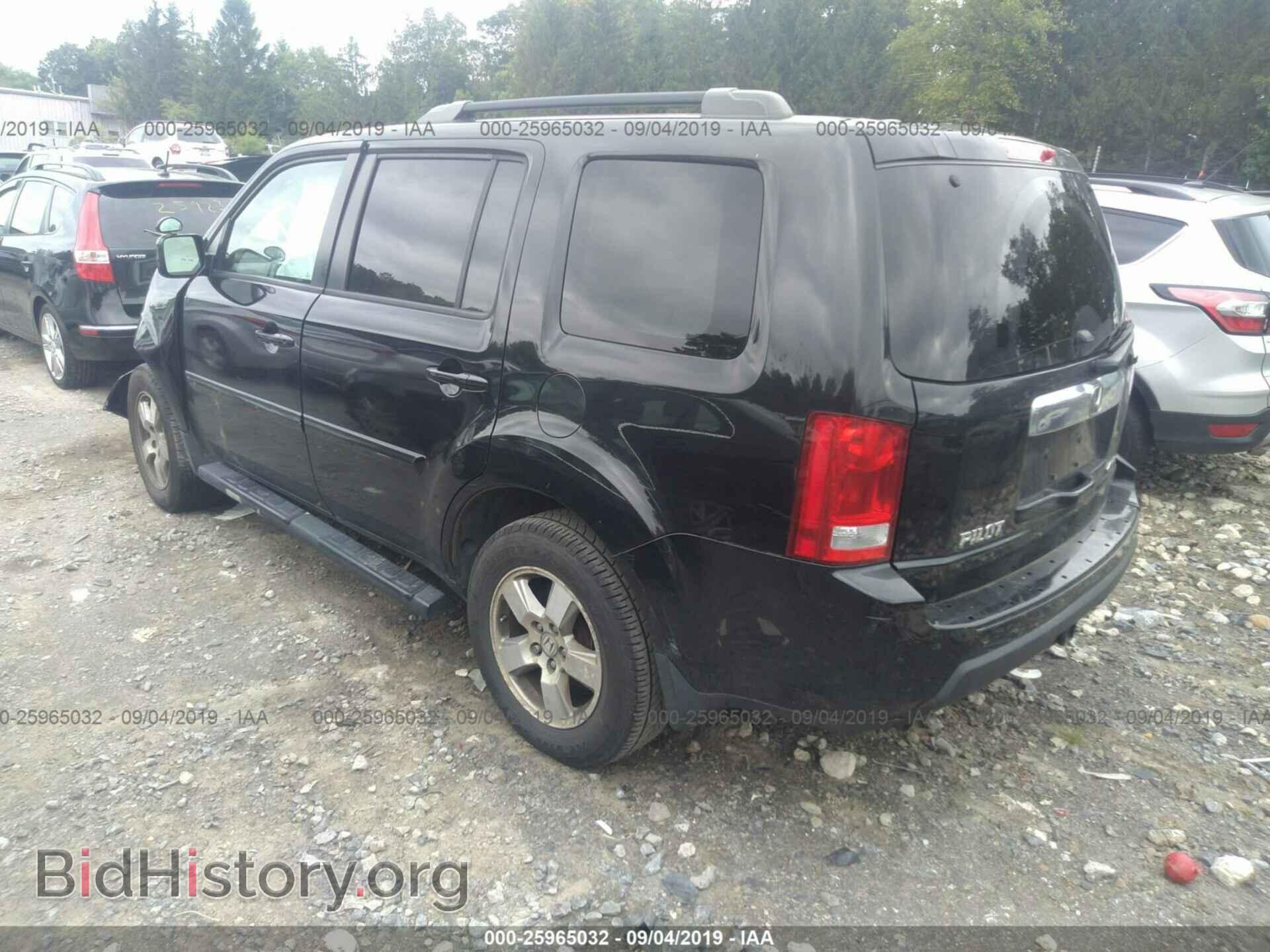 2011 HONDA PILOT - VIN: 5FNYF4H50BB073592 - Фото 3