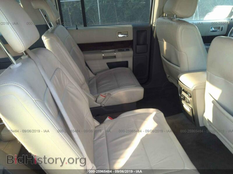 2011 Ford FLEX (VIN 2FMGK5CC0BBD16538) — photo 8 of 10