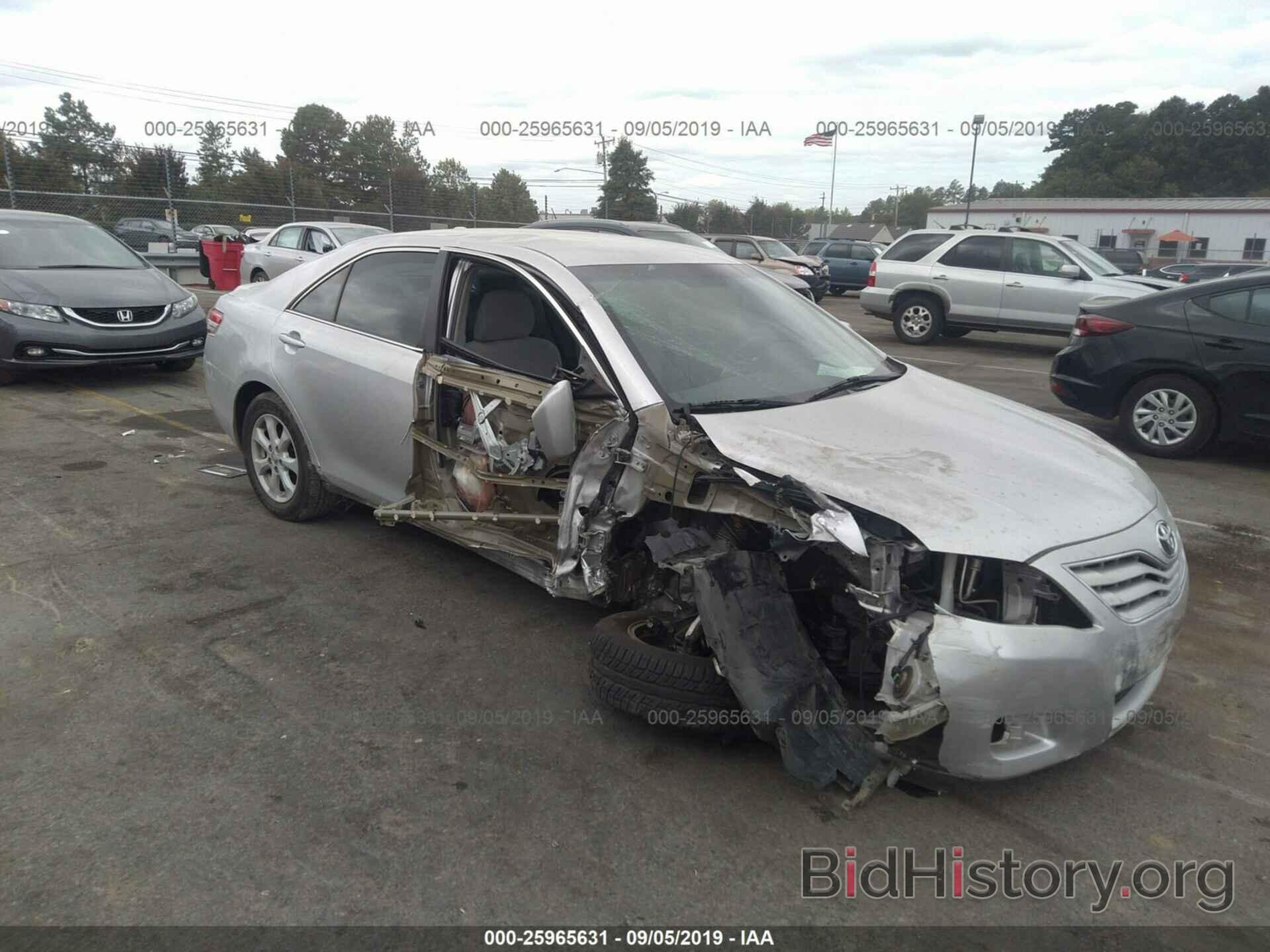 Photo 4T1BF3EK7BU142534 - TOYOTA CAMRY 2011