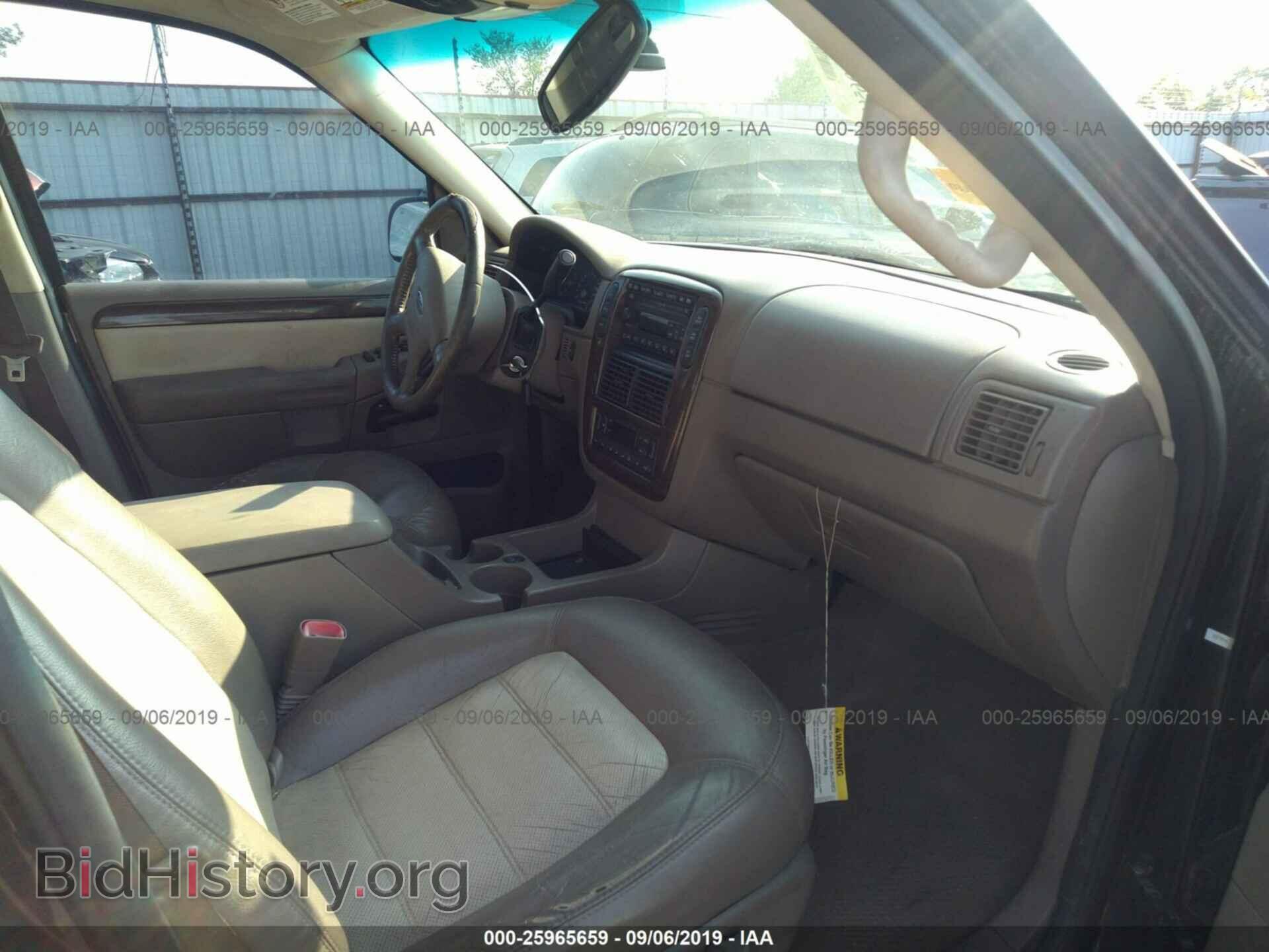 2005 FORD EXPLORER - VIN: 1FMZU74W15ZA19111 - Фото 5