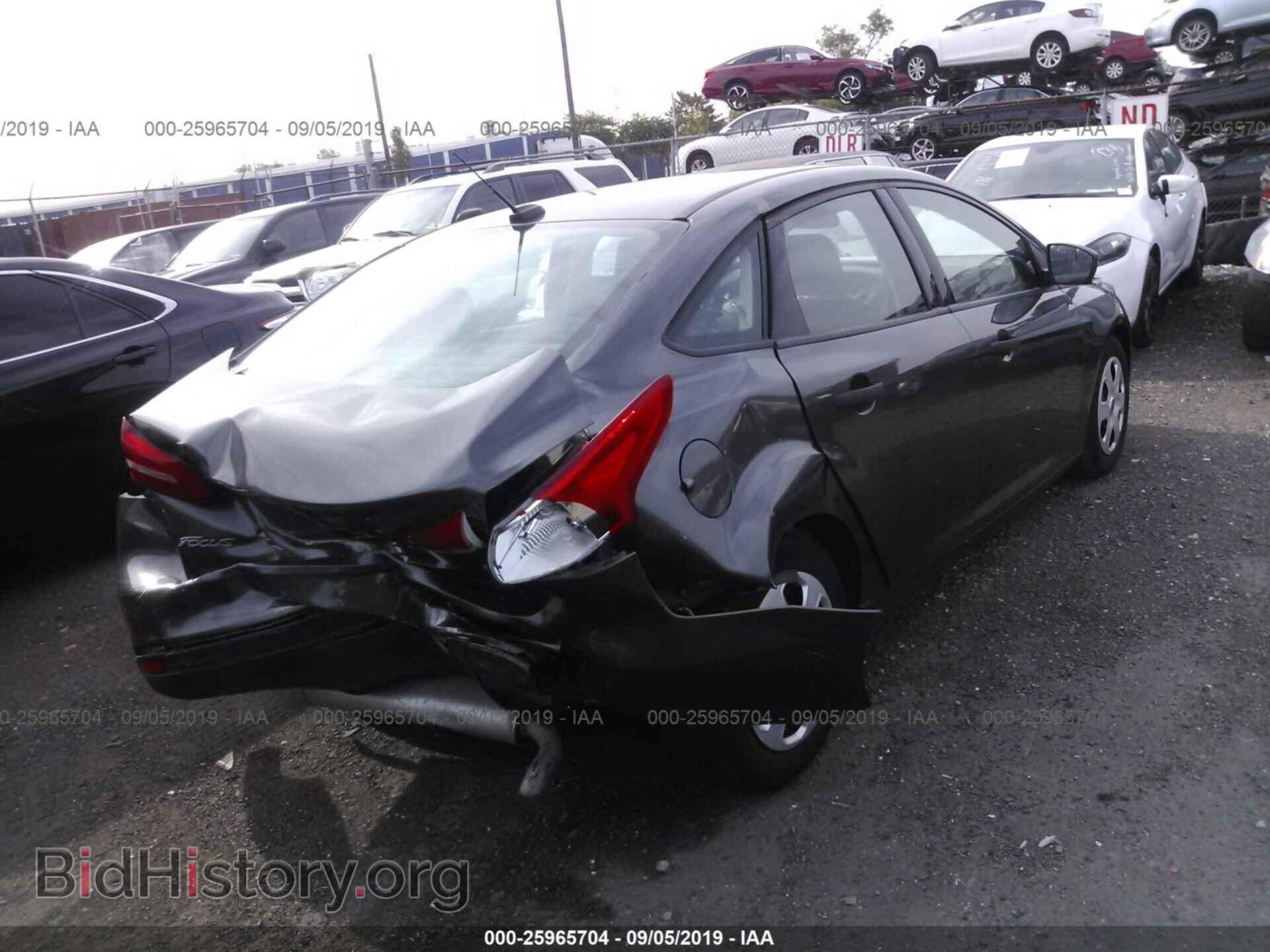 2016 FORD FOCUS - VIN: 1FADP3E24GL367460 - Фото 4