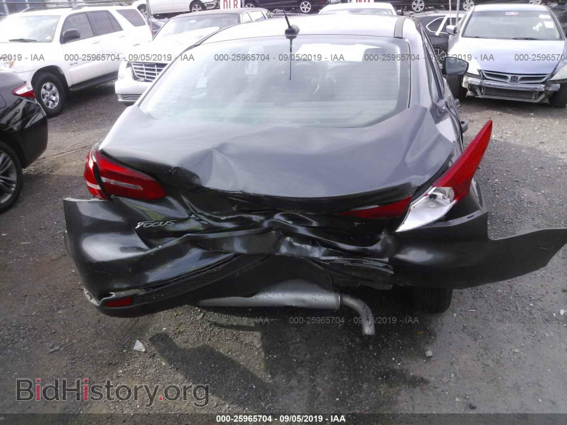 2016 FORD FOCUS - VIN: 1FADP3E24GL367460 - Фото 6