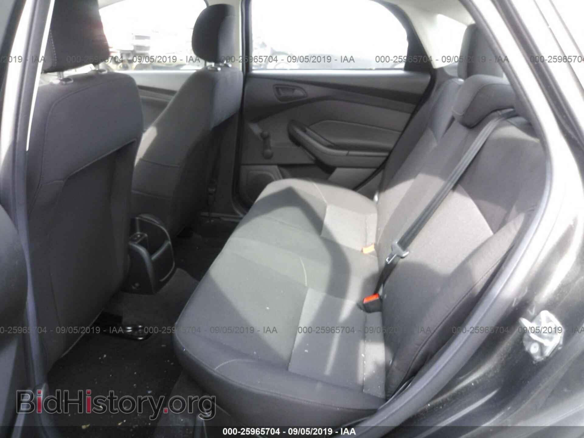 2016 FORD FOCUS - VIN: 1FADP3E24GL367460 - Фото 8
