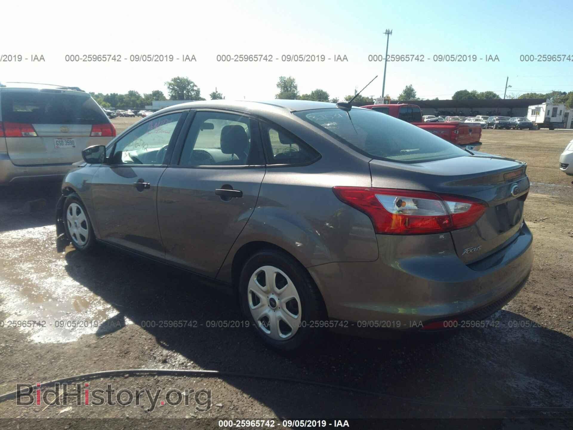 2013 FORD FOCUS - VIN: 1FADP3E22DL351561 - Фото 3