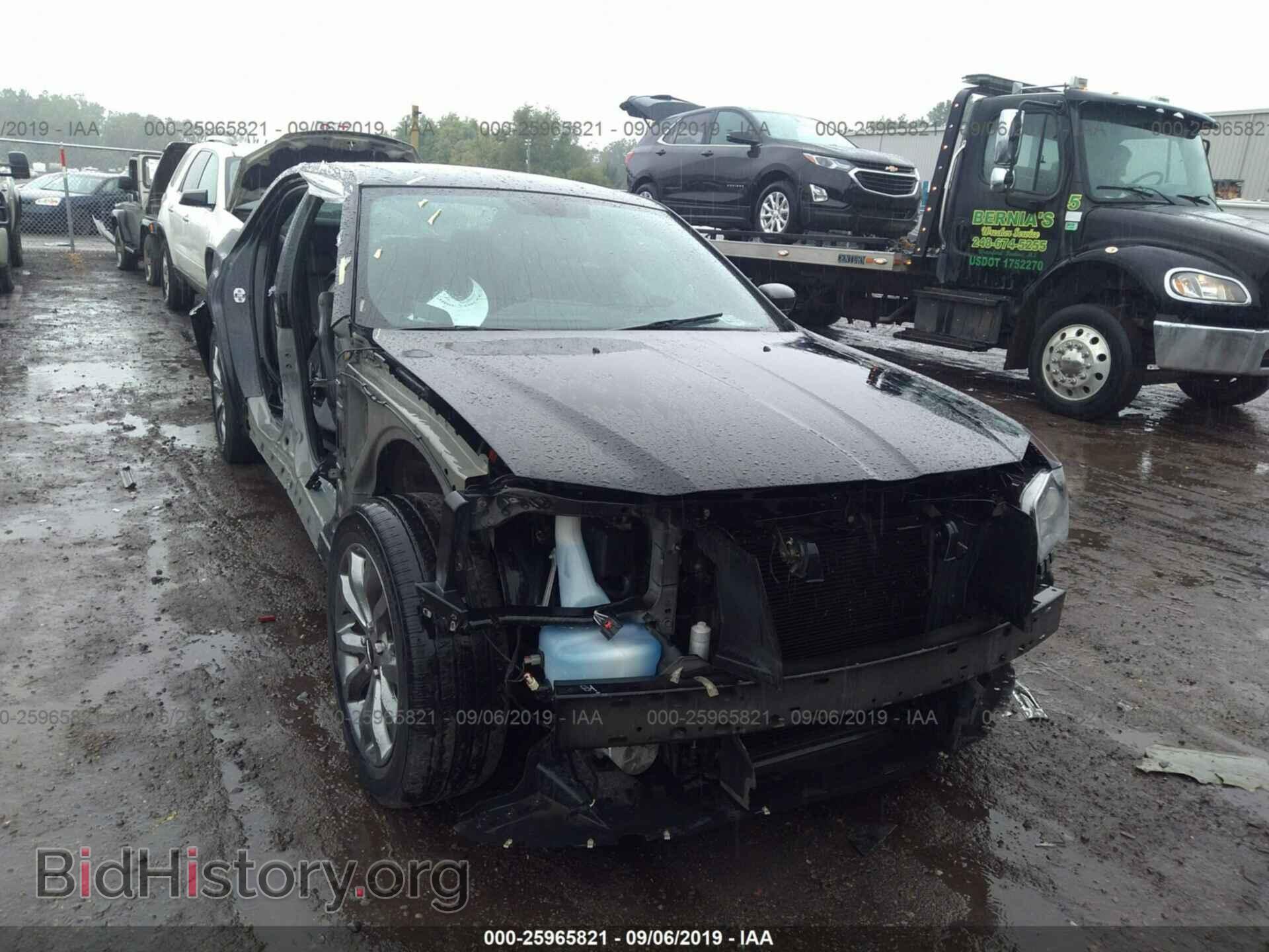 2014 CHRYSLER 300 - VIN: 2C3CCAGG6EH356229 - Фото 6