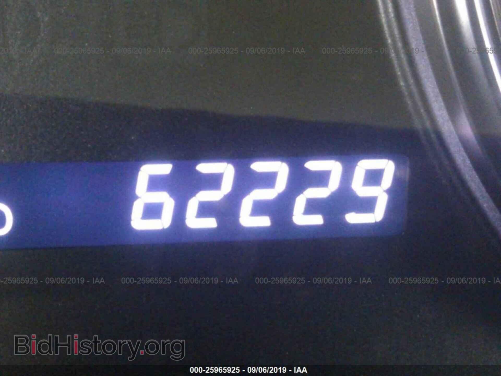 2012 LEXUS ES - VIN: JTHBK1EG3C2505648 - Фото 7