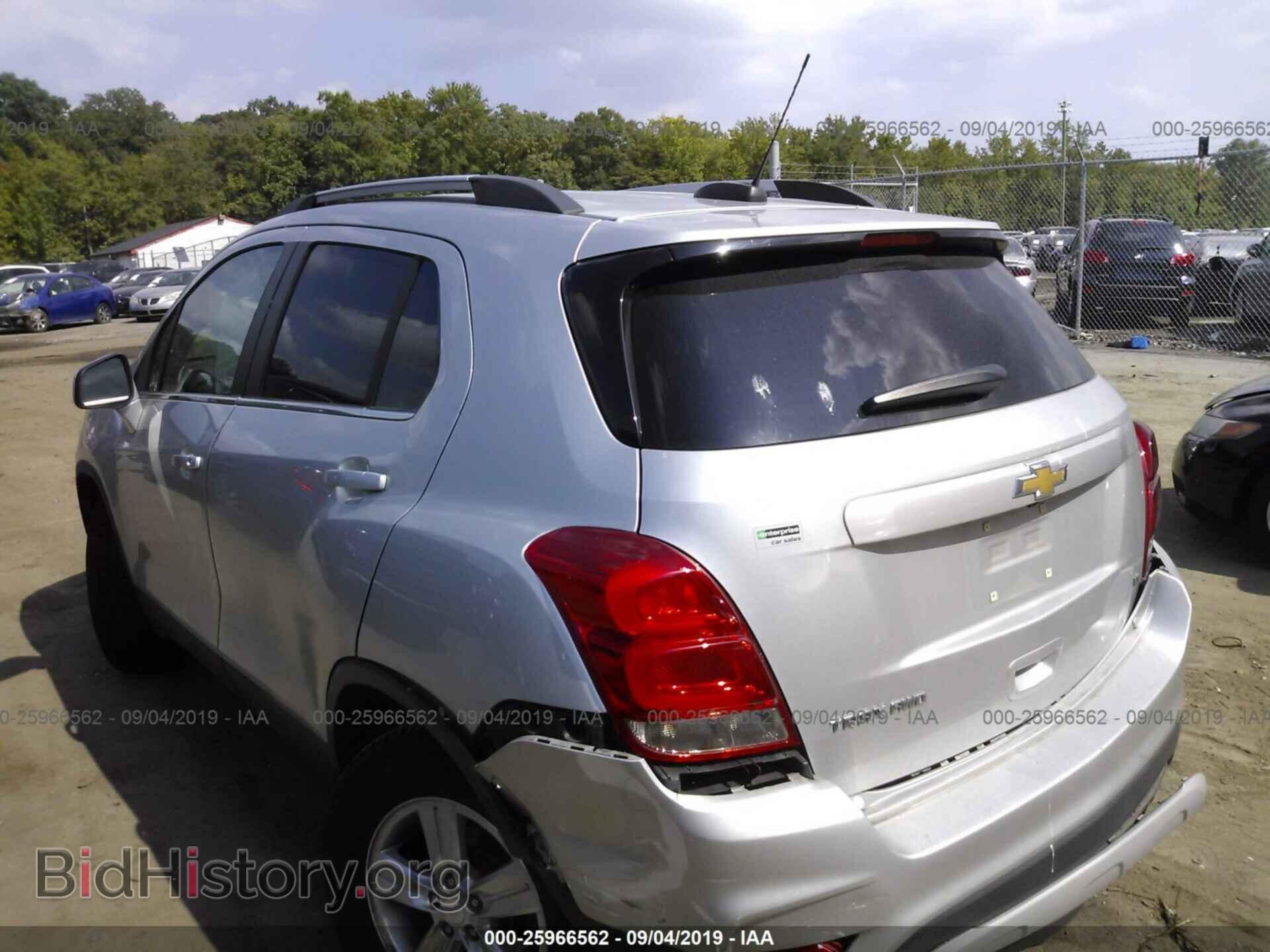 2017 CHEVROLET TRAX - VIN: 3GNCJPSB3HL163605 - Фото 3