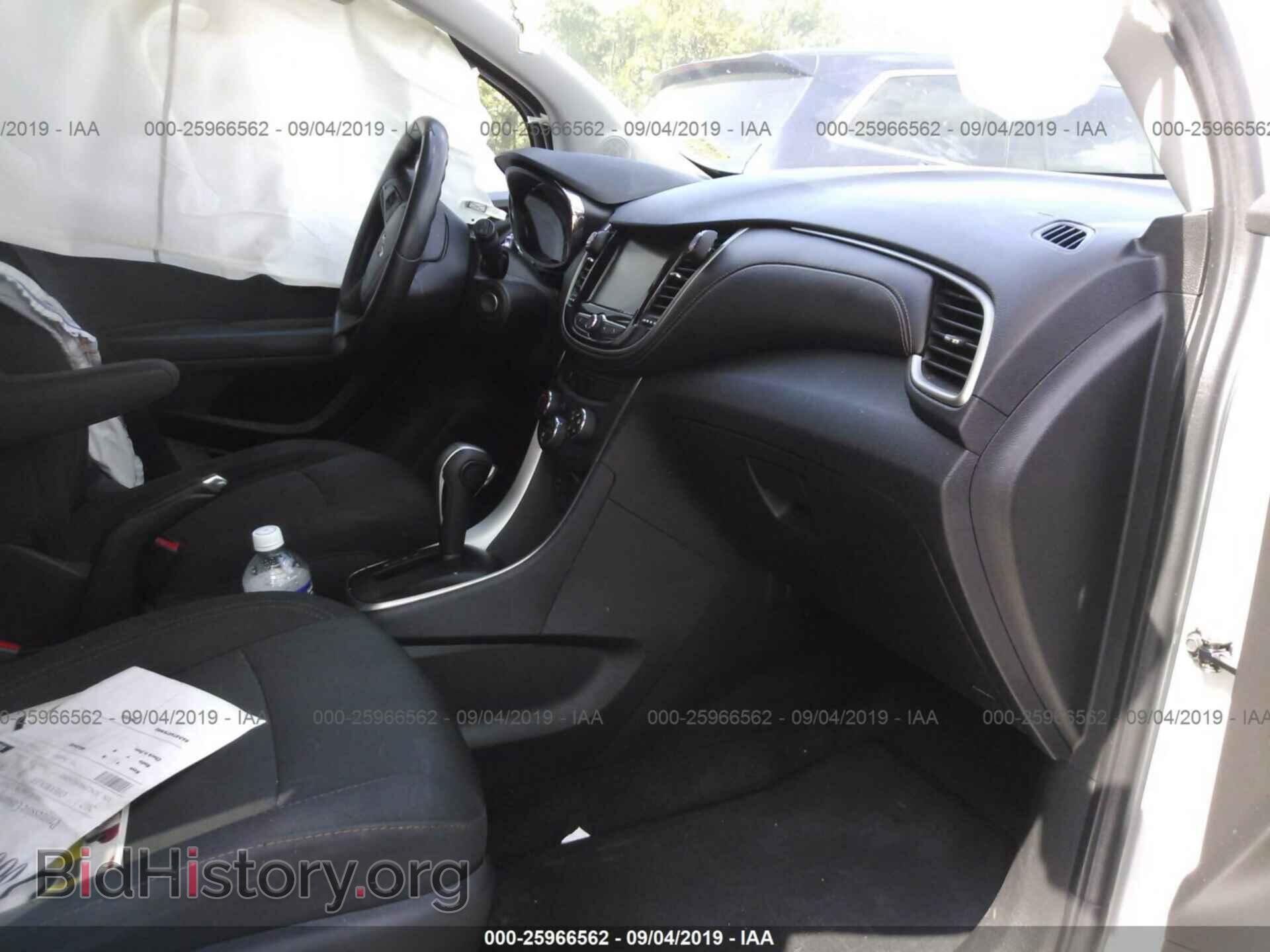 2017 CHEVROLET TRAX - VIN: 3GNCJPSB3HL163605 - Фото 5