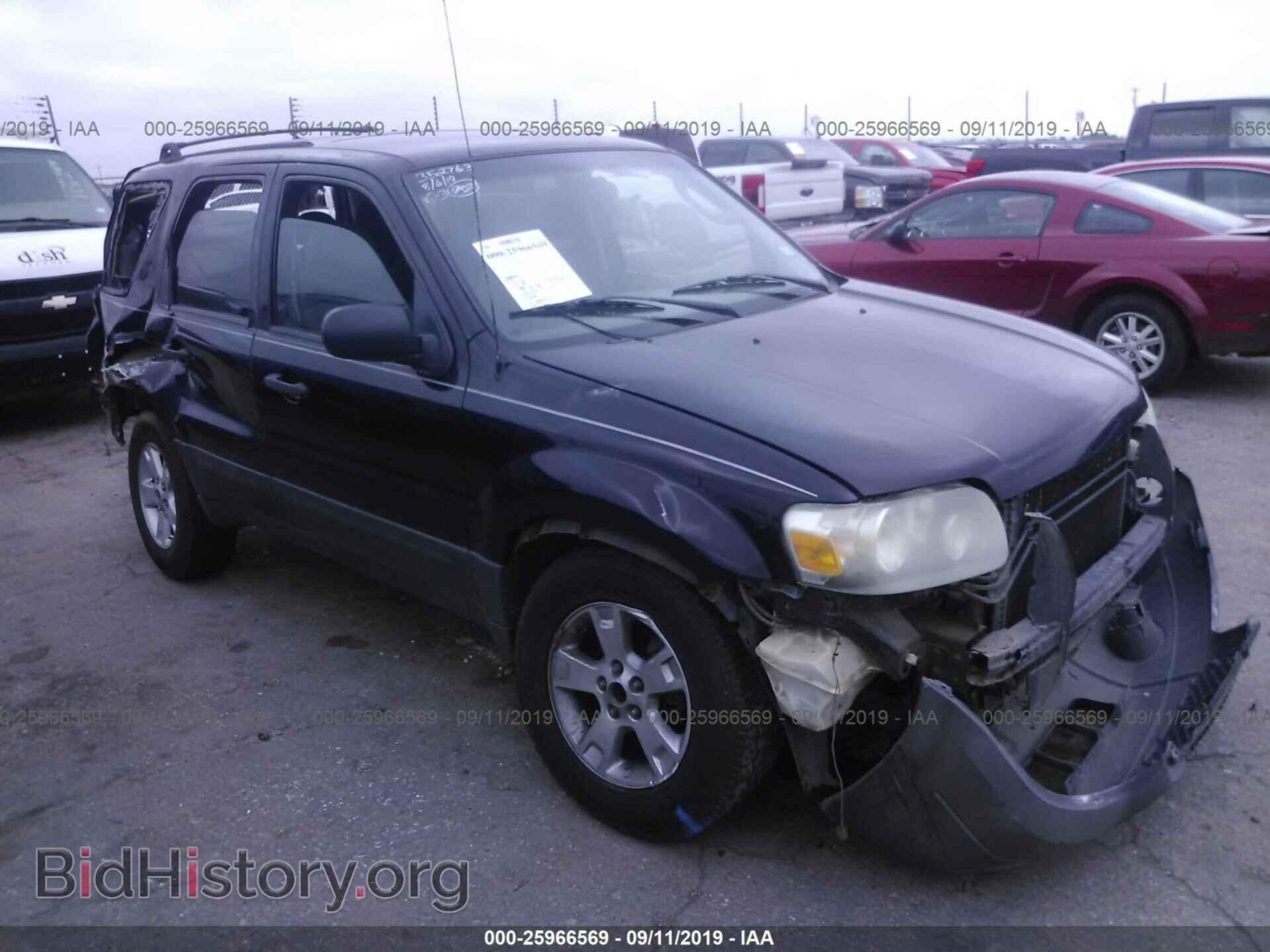 Photo 1FMYU03177KB98789 - FORD ESCAPE 2007