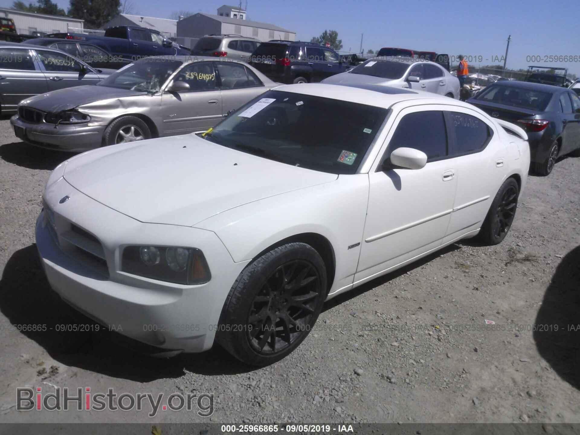 2010 DODGE CHARGER - VIN: 2B3CA5CT9AH138017 - Photo 2