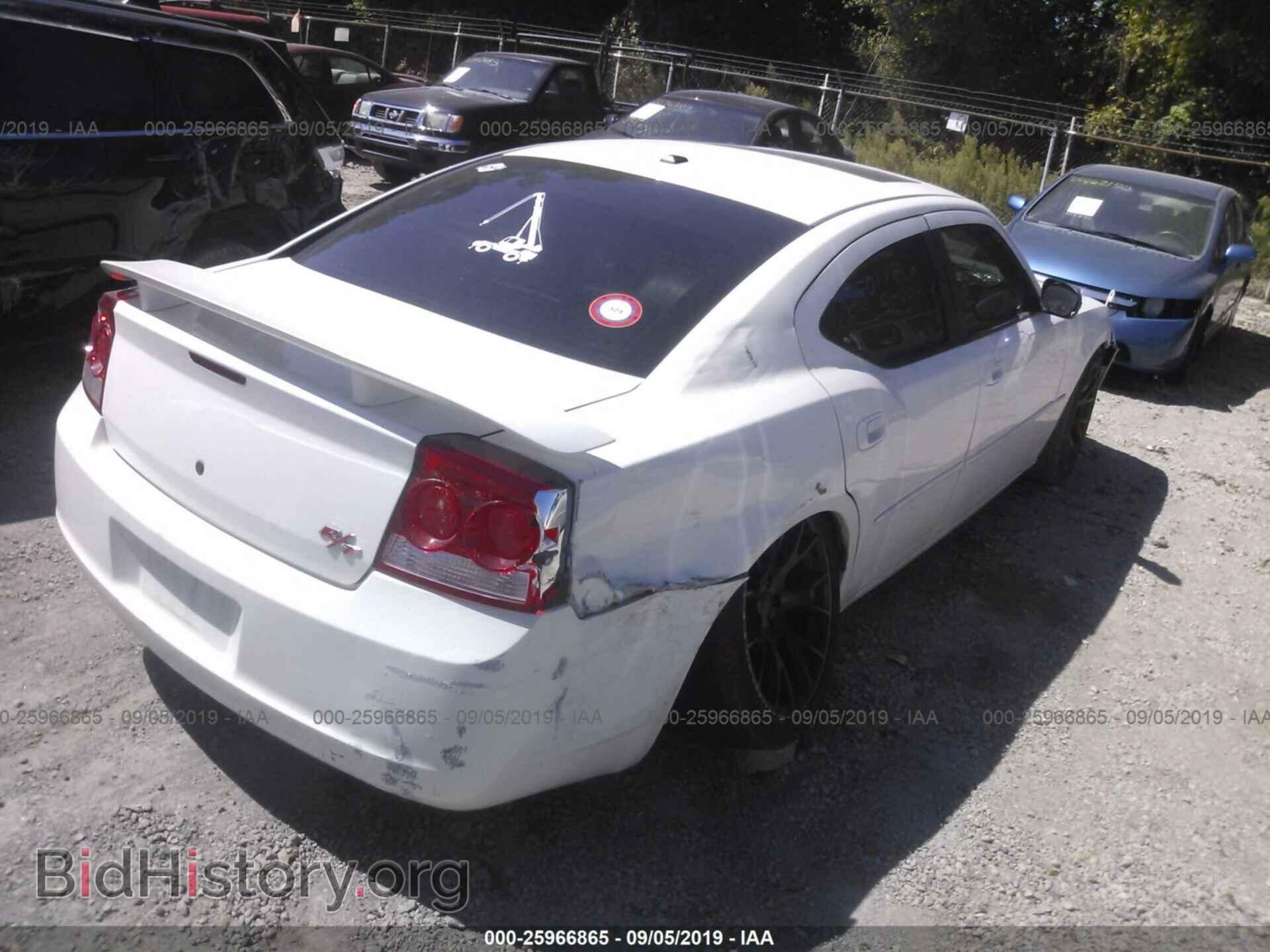 2010 DODGE CHARGER - VIN: 2B3CA5CT9AH138017 - Photo 4