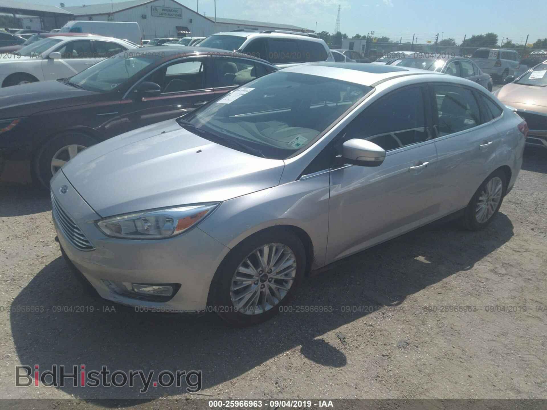 2017 FORD FOCUS - VIN: 1FADP3J27HL212425 - Фото 2