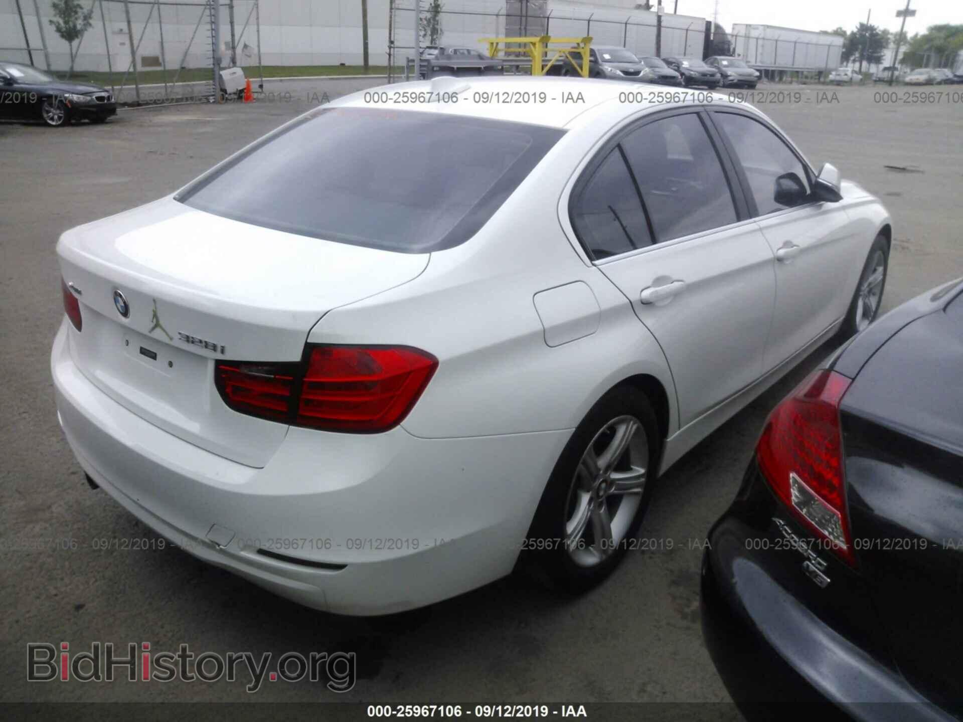 2015 BMW 328 - VIN: WBA3B5C59FF959671 - Фото 4