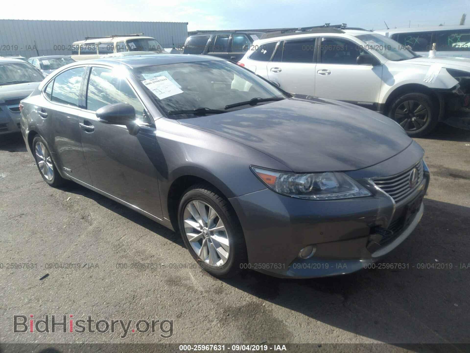 Photo JTHBW1GG4D2028067 - LEXUS ES 2013