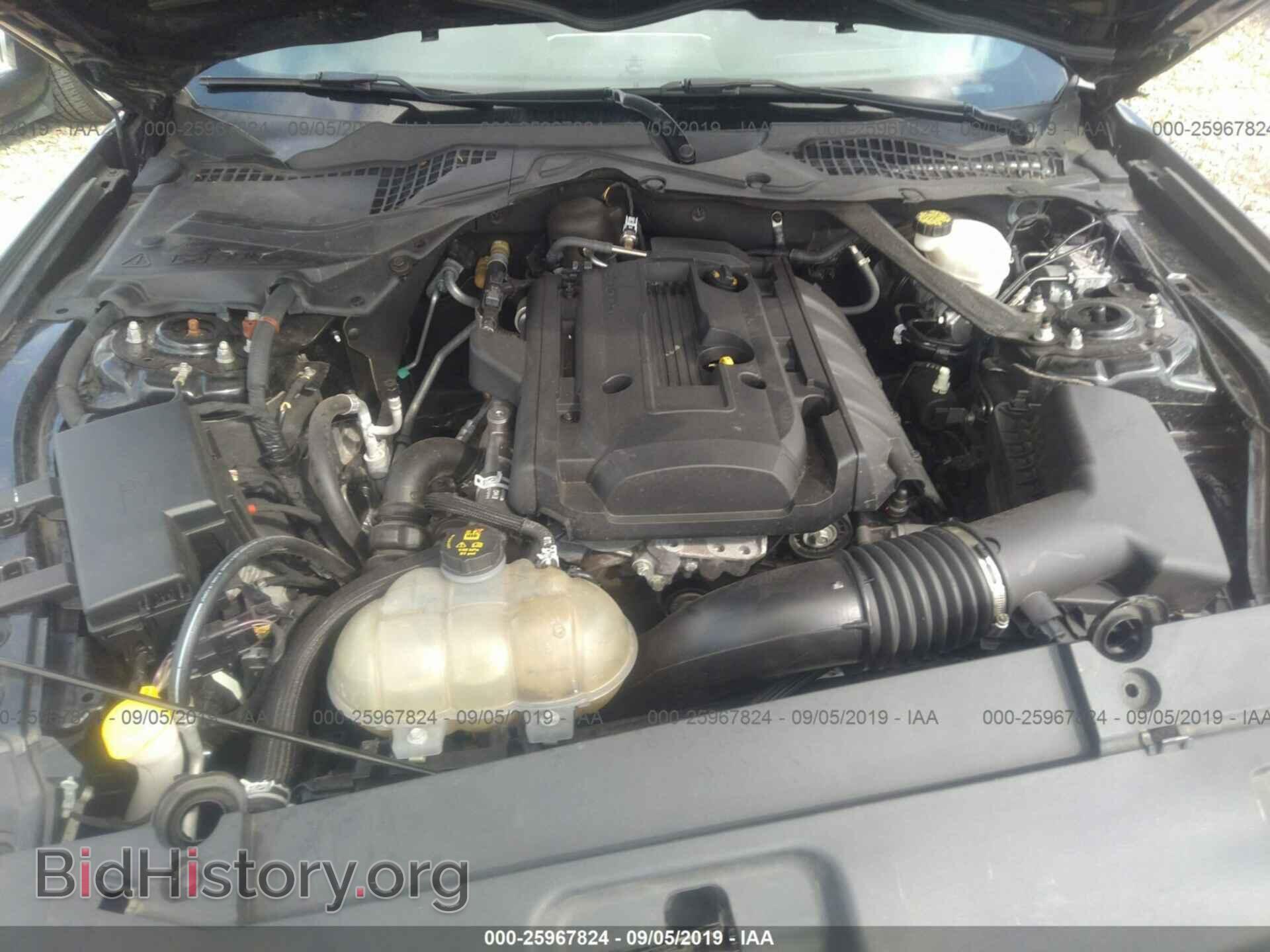 2016 FORD MUSTANG - VIN: 1FATP8UH2G5295564 - Фото 10