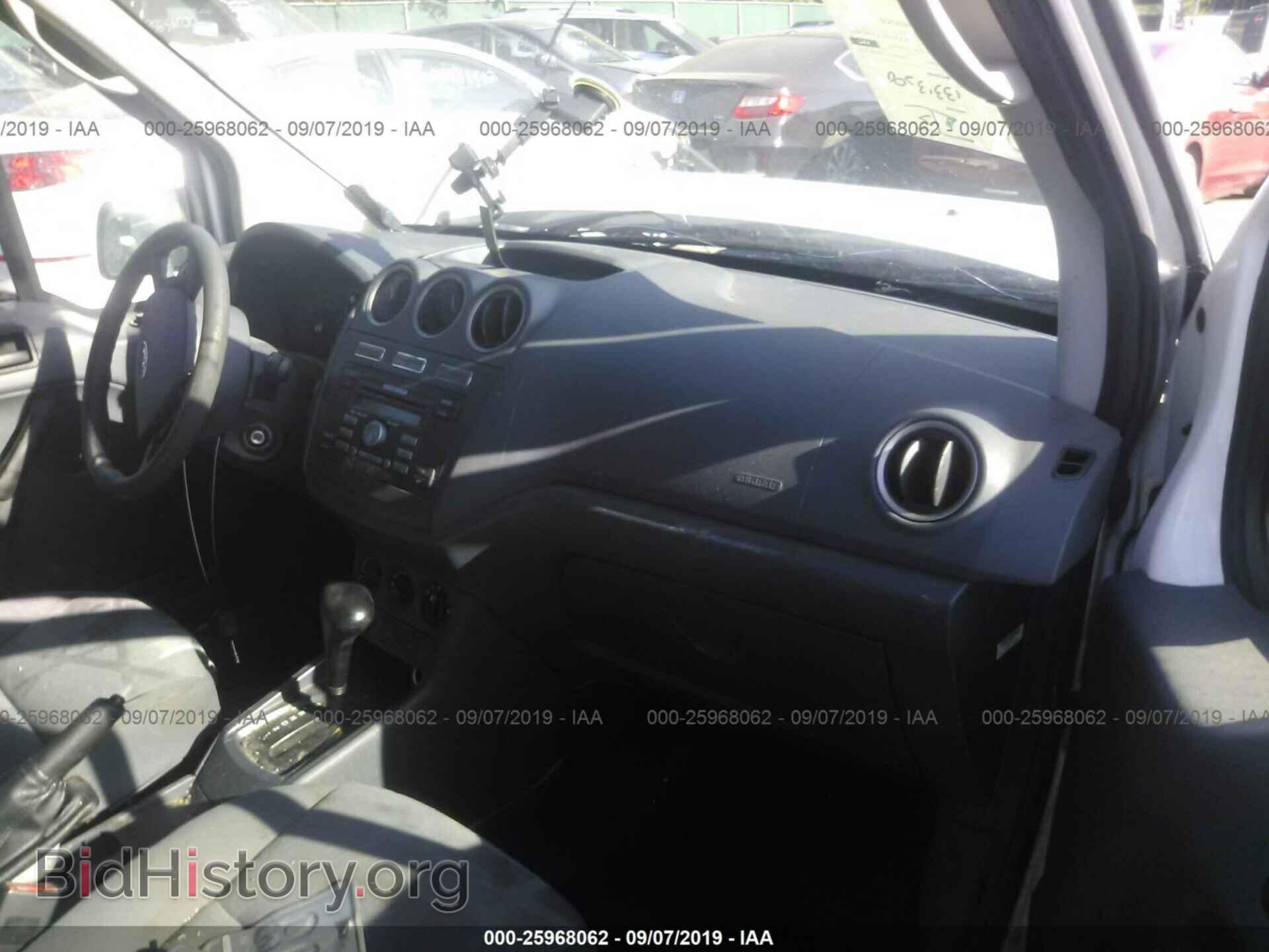 2010 FORD TRANSIT CONNECT - VIN: NM0LS7DN6AT009496 - Фото 5