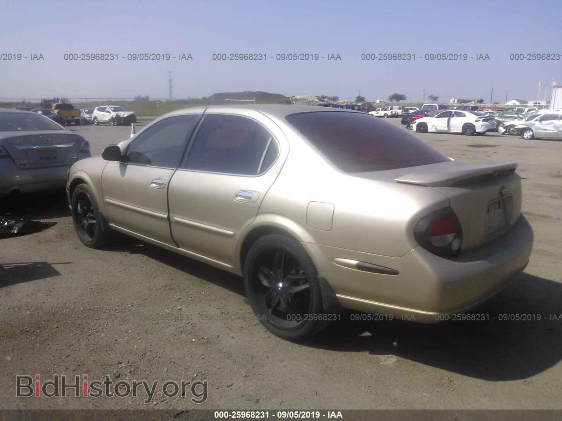 2000 NISSAN MAXIMA - VIN: JN1CA31D4YT743383 - Фото 3