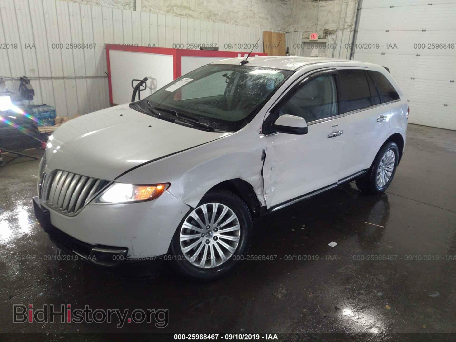 2013 LINCOLN MKX - VIN: 2LMDJ8JK2DBL35780 - Photo 2