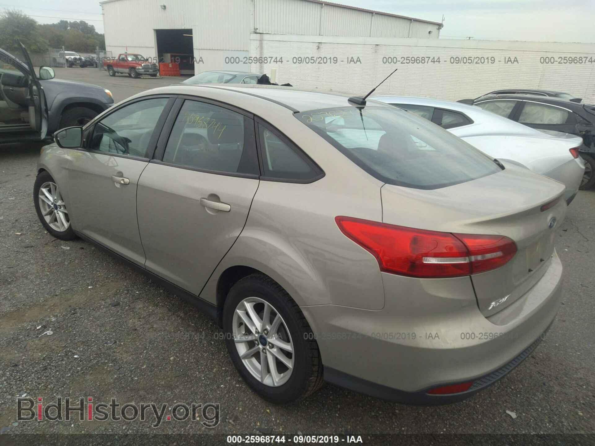 2015 FORD FOCUS - VIN: 1FADP3F28FL215825 - Фото 3