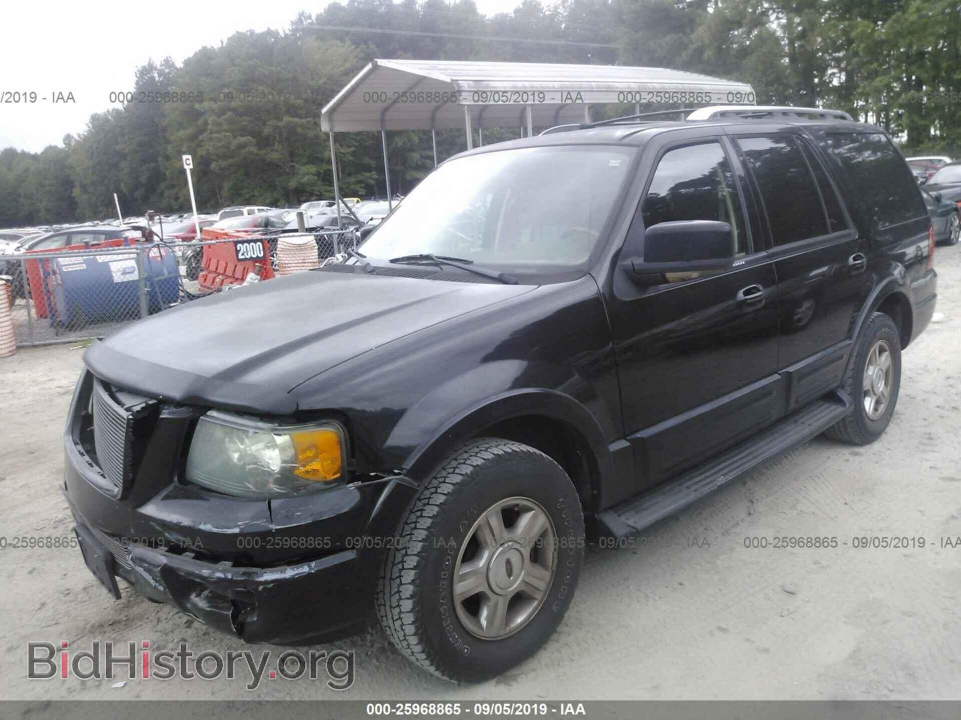 2005 FORD EXPEDITION - VIN: 1FMPU19545LA31714 - Фото 2