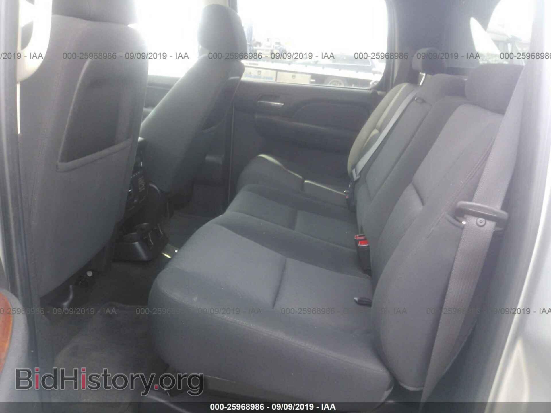 2011 CHEVROLET AVALANCHE - VIN: 3GNTKFE34BG379846 - Фото 8