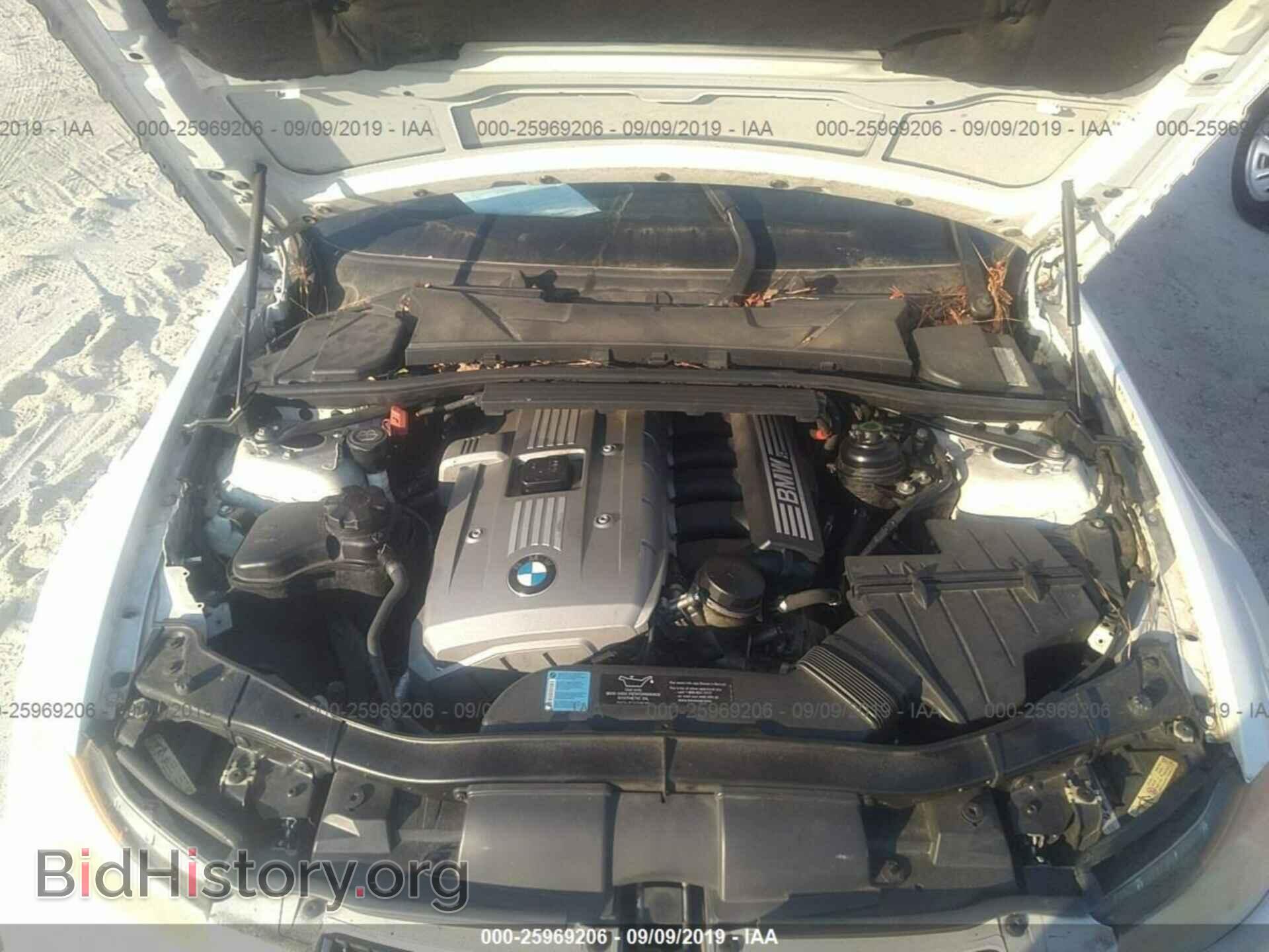 2006 BMW 330 - VIN: WBAVB33596PS14412 - Фото 10