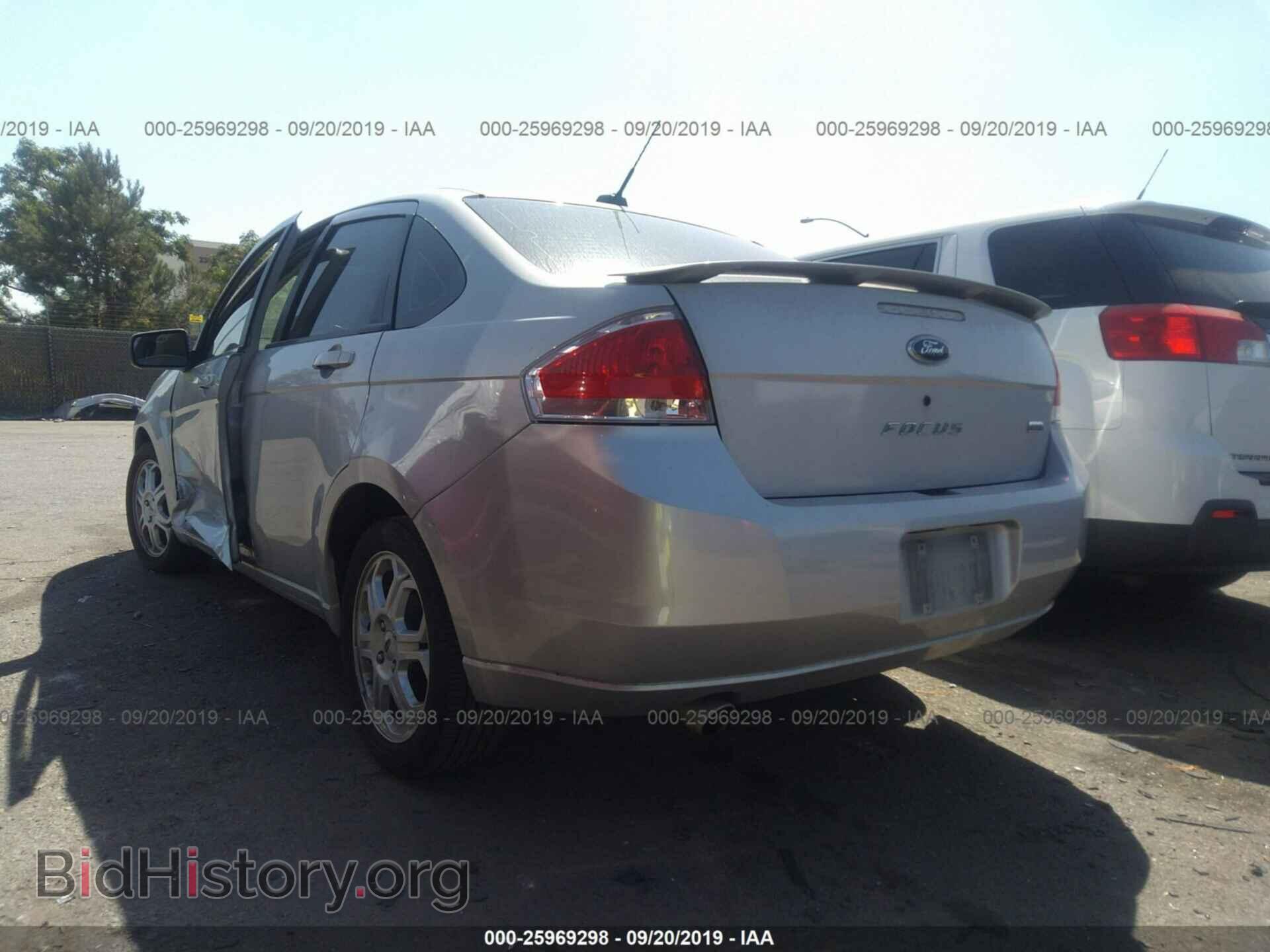 2009 FORD FOCUS - VIN: 1FAHP36N19W189275 - Фото 3