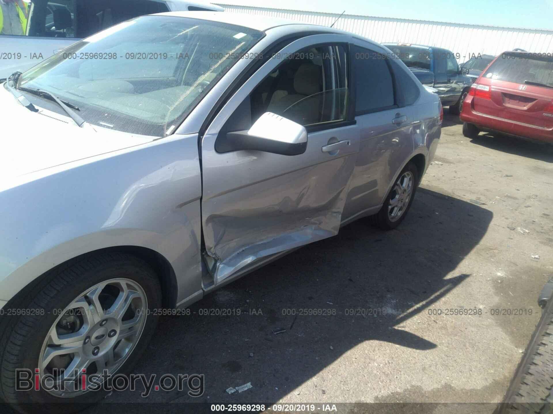 2009 FORD FOCUS - VIN: 1FAHP36N19W189275 - Фото 6