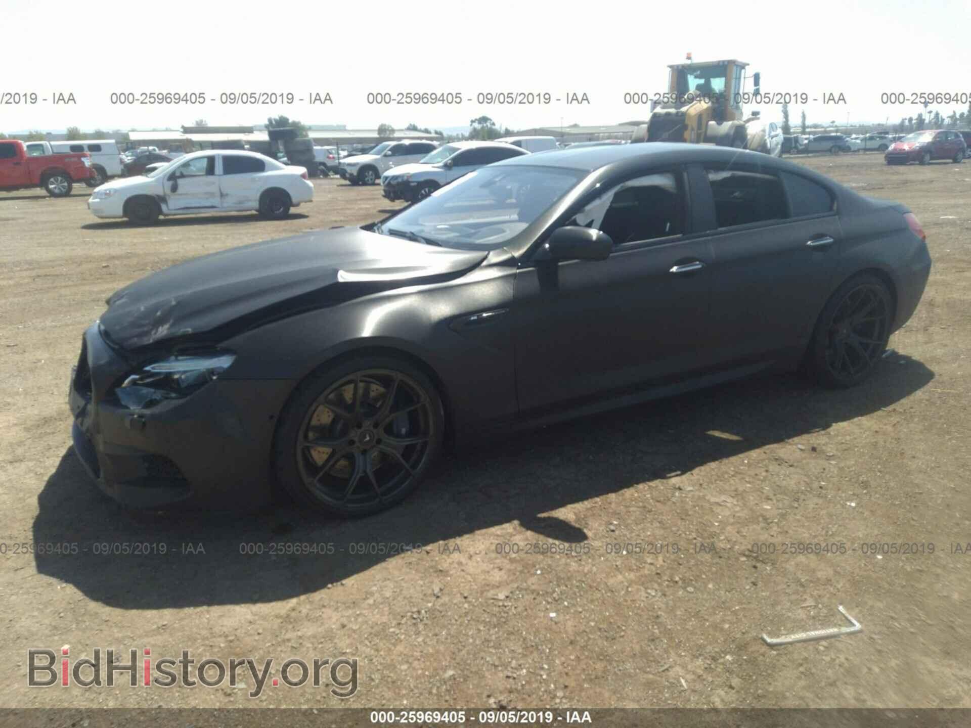 2016 BMW M6 - VIN: WBS6E9C55GG437039 - Фото 2